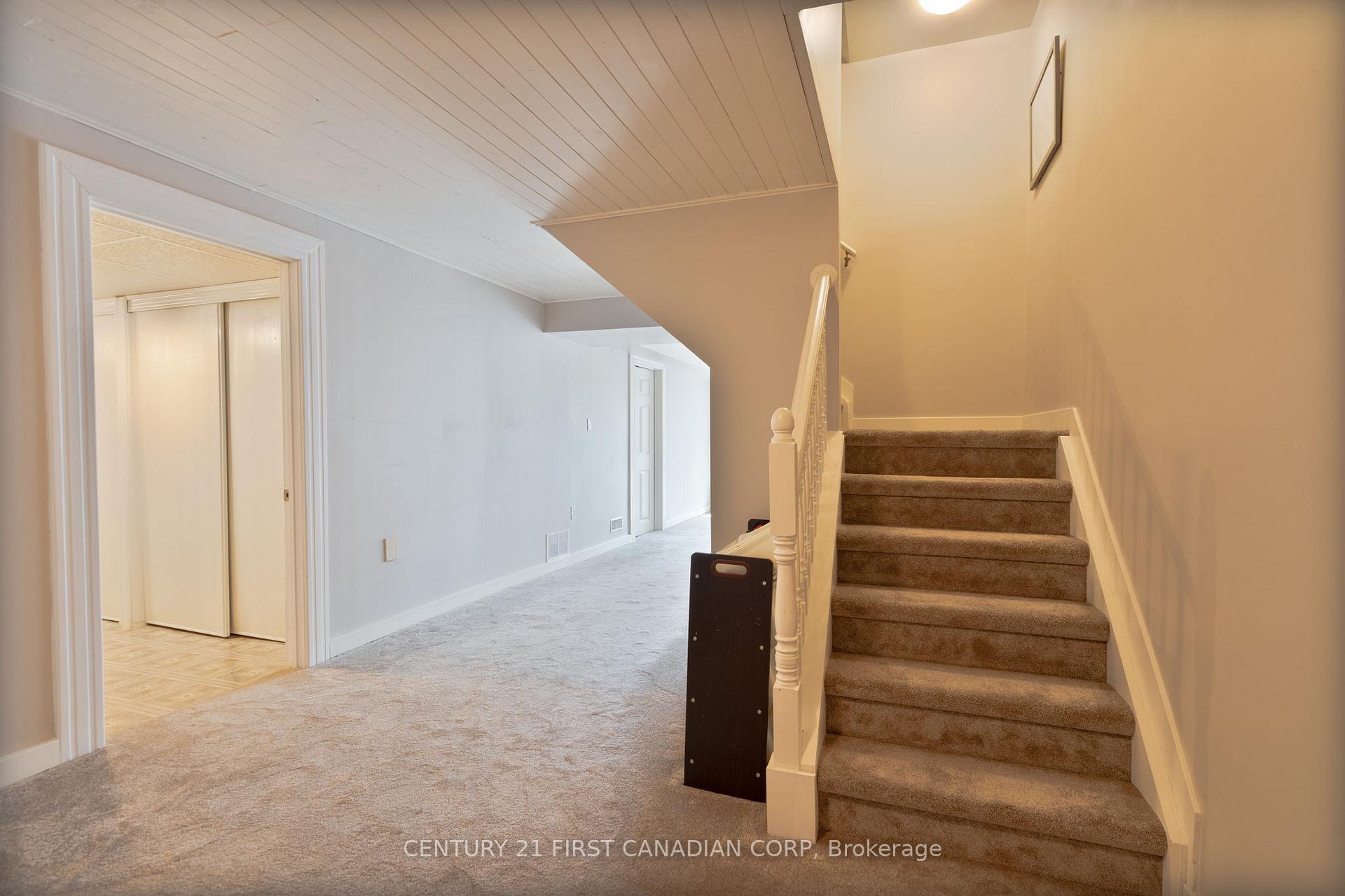 Photo 26 of 53 Westbrook Crescent, Middlesex Centre, Kilworth — HOMEH