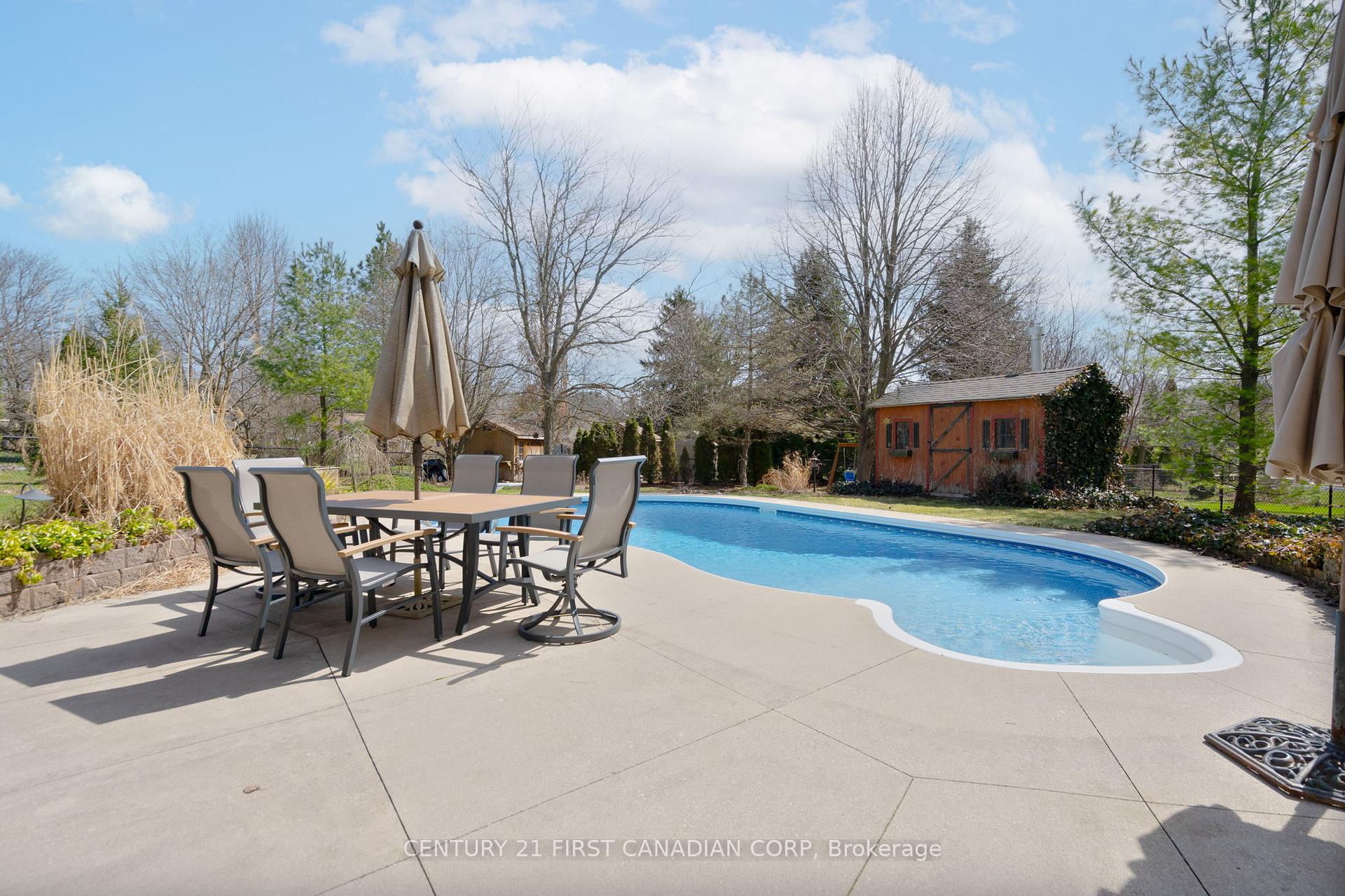 Photo 34 of 53 Westbrook Crescent, Middlesex Centre, Kilworth — HOMEH