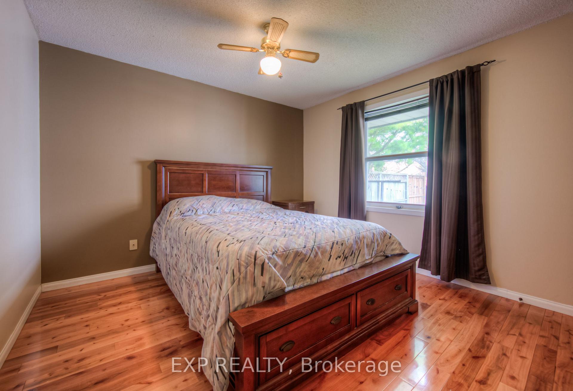 Photo 15 of 91 Kimberly Crescent, Kitchener — HOMEH