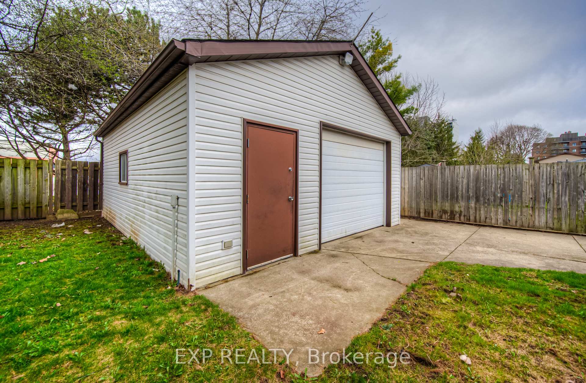 Photo 26 of 91 Kimberly Crescent, Kitchener — HOMEH