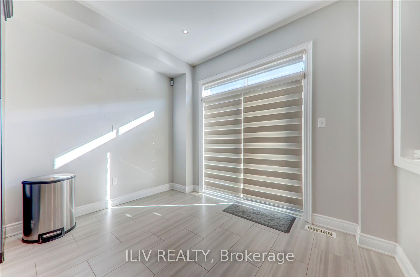 Photo 10 of Unit Upper, 3 James Glover Drive, Markham, Berczy — HOMEH