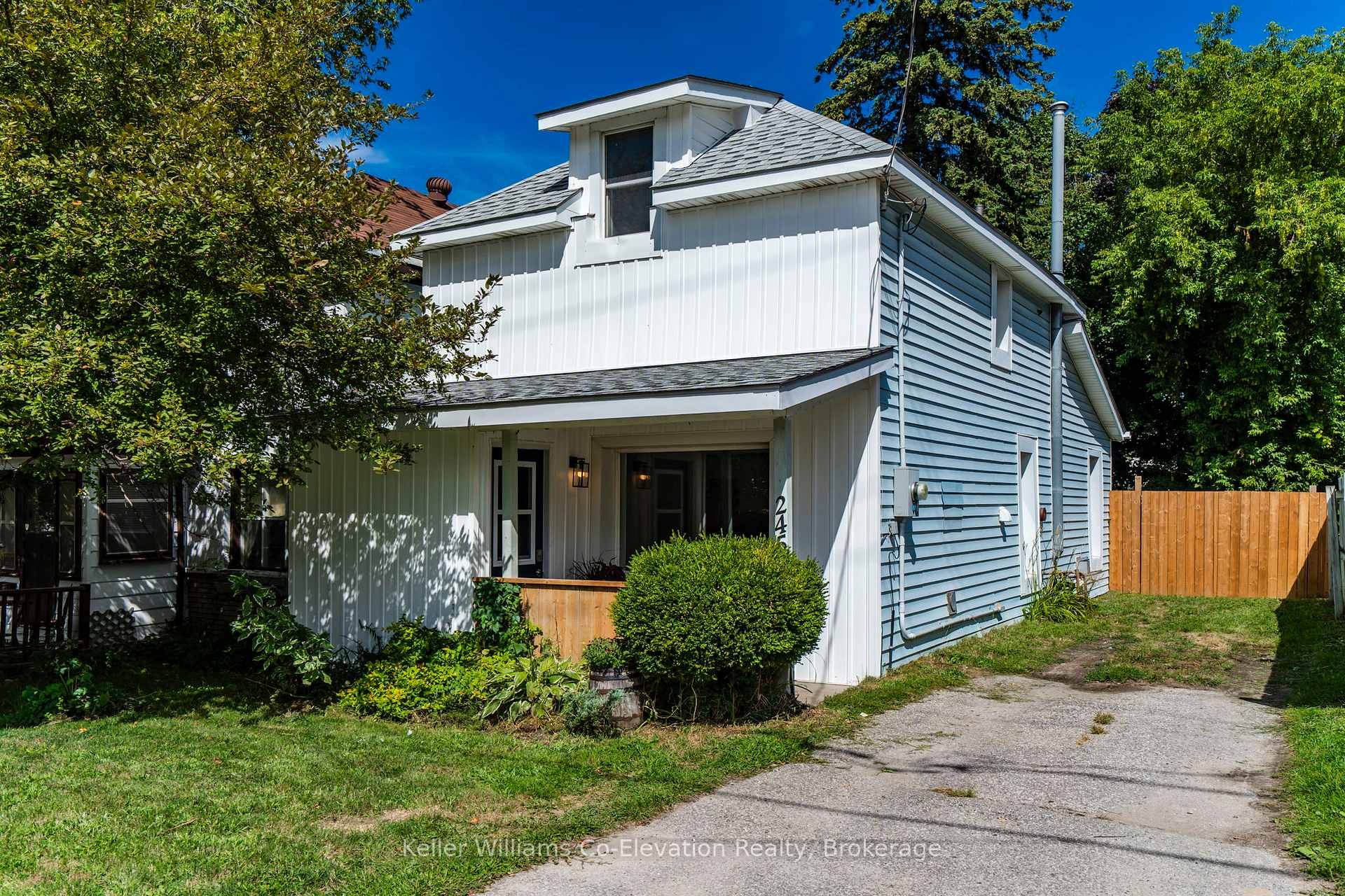 Photo 1 of 245 William Street, Midland — HOMEH