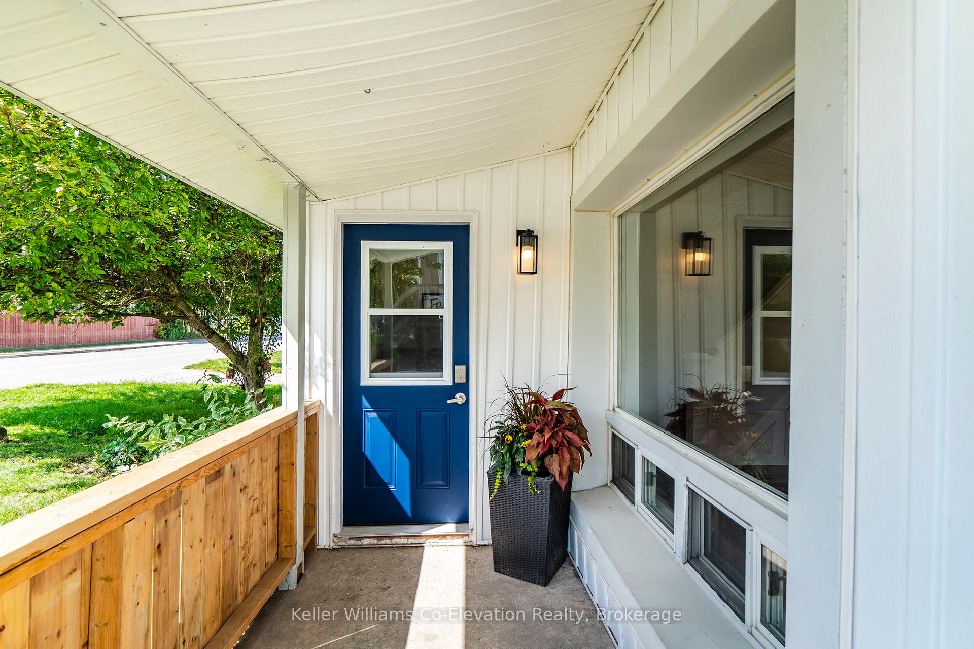 Photo 3 of 245 William Street, Midland — HOMEH