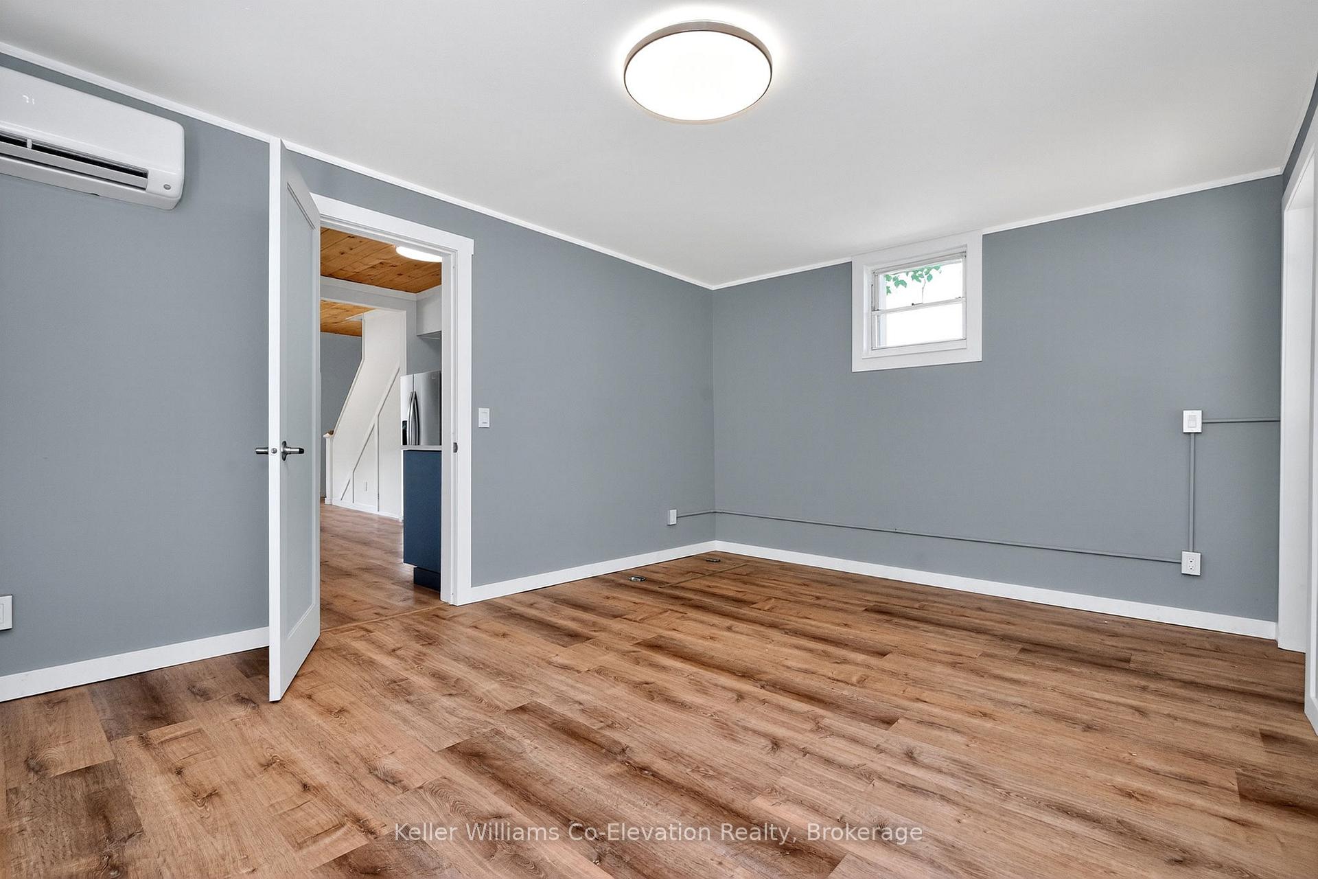 Photo 11 of 245 William Street, Midland — HOMEH