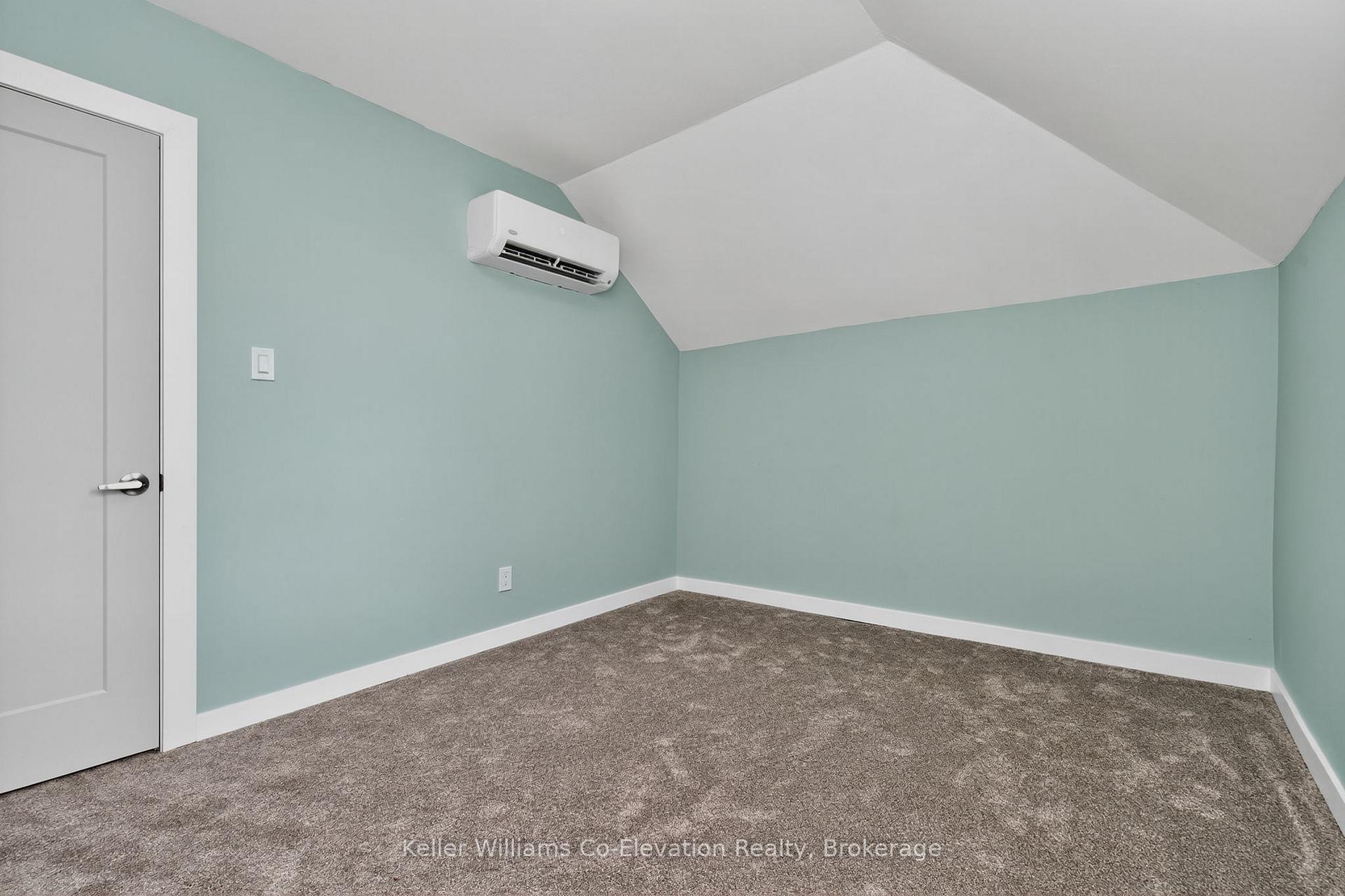 Photo 14 of 245 William Street, Midland — HOMEH