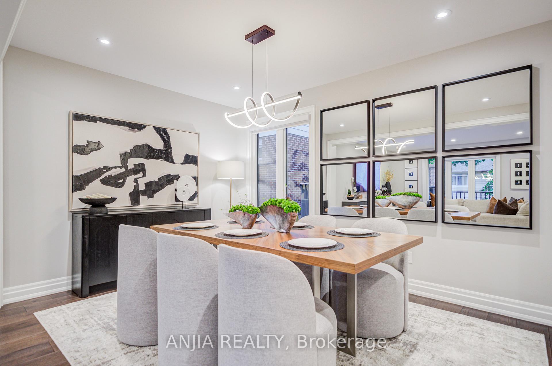 Photo 16 of 31 Holm Crescent, Markham, Aileen-Willowbrook — HOMEH
