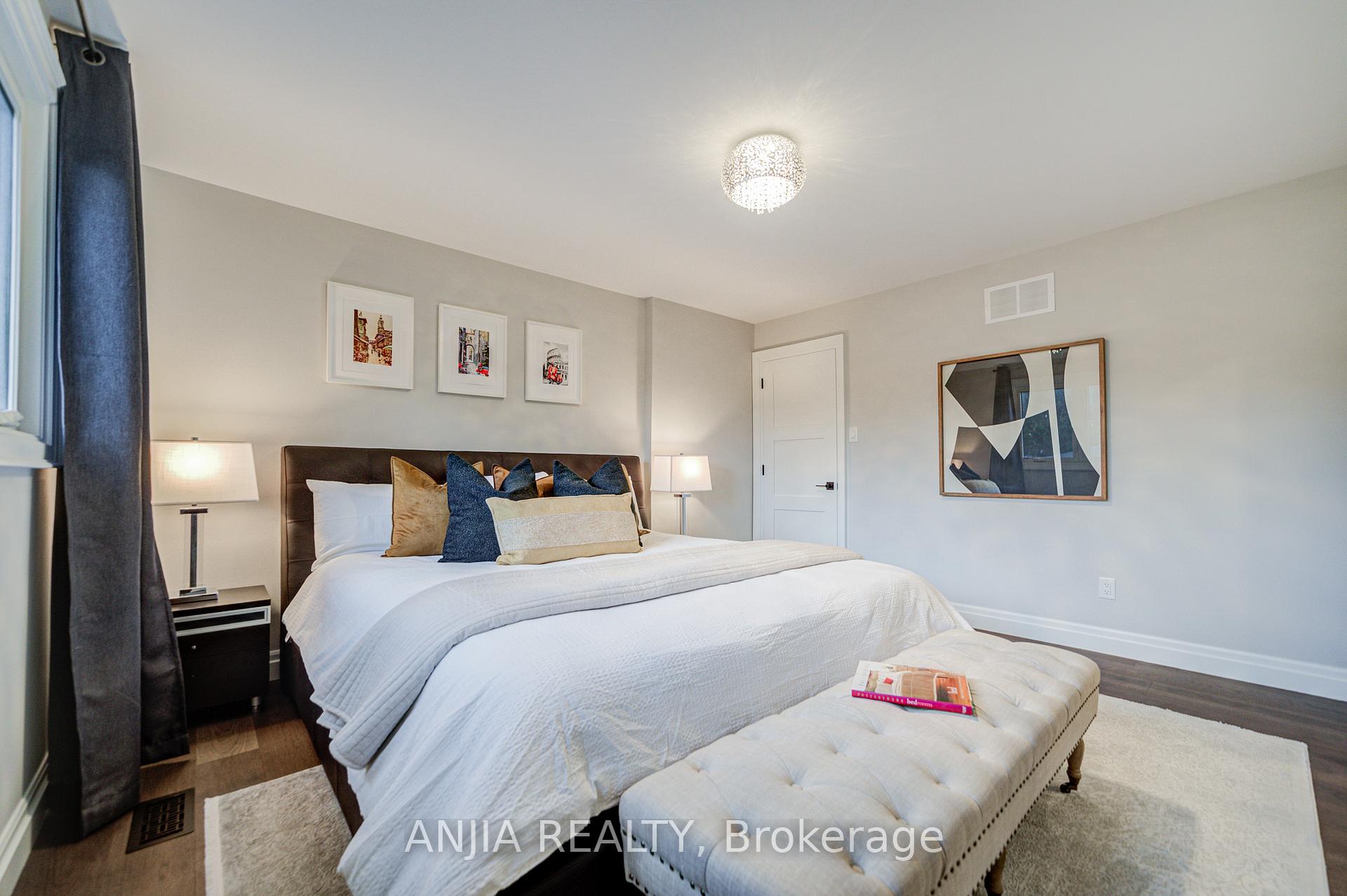 Photo 26 of 31 Holm Crescent, Markham, Aileen-Willowbrook — HOMEH