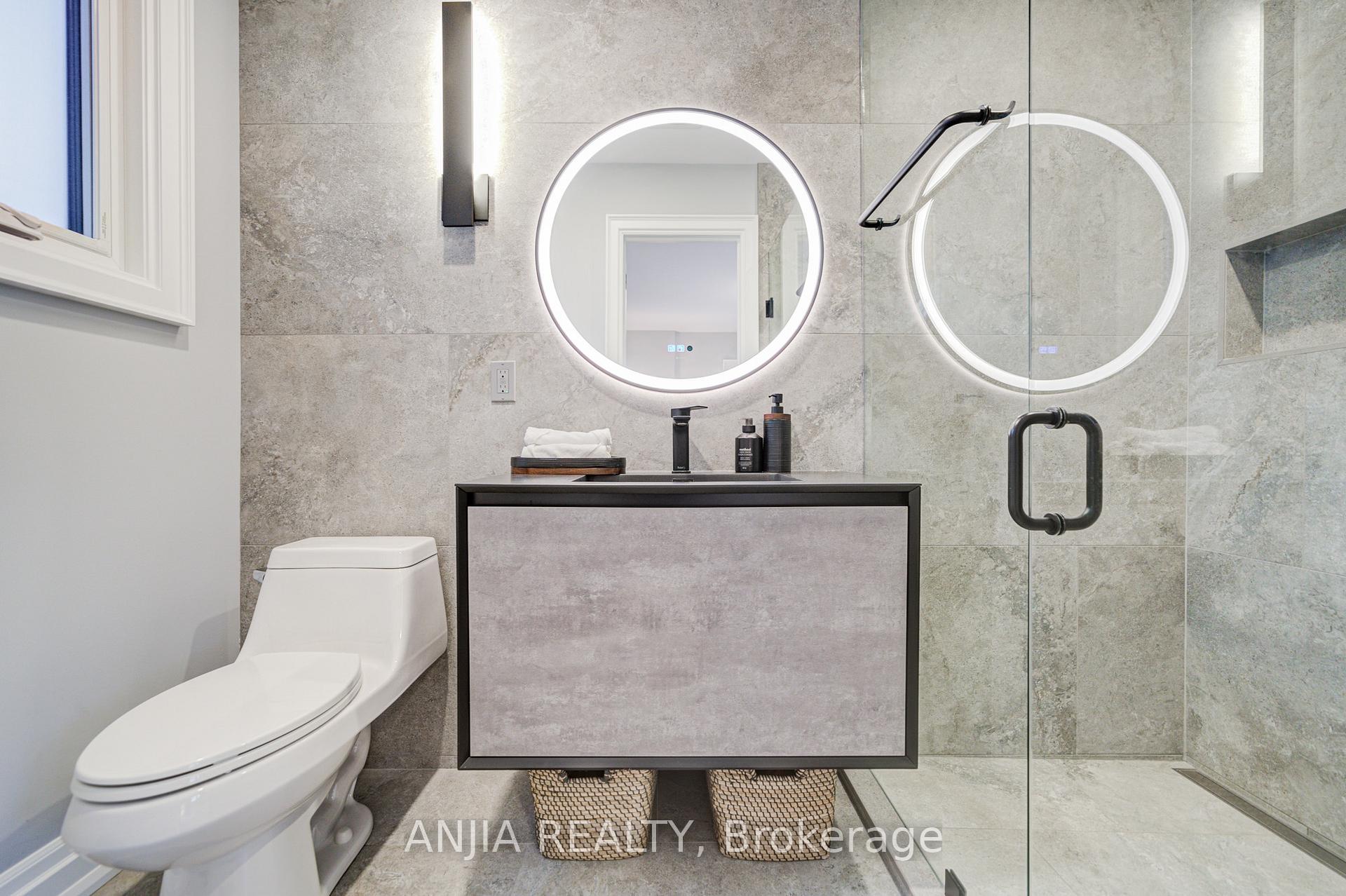 Photo 27 of 31 Holm Crescent, Markham, Aileen-Willowbrook — HOMEH