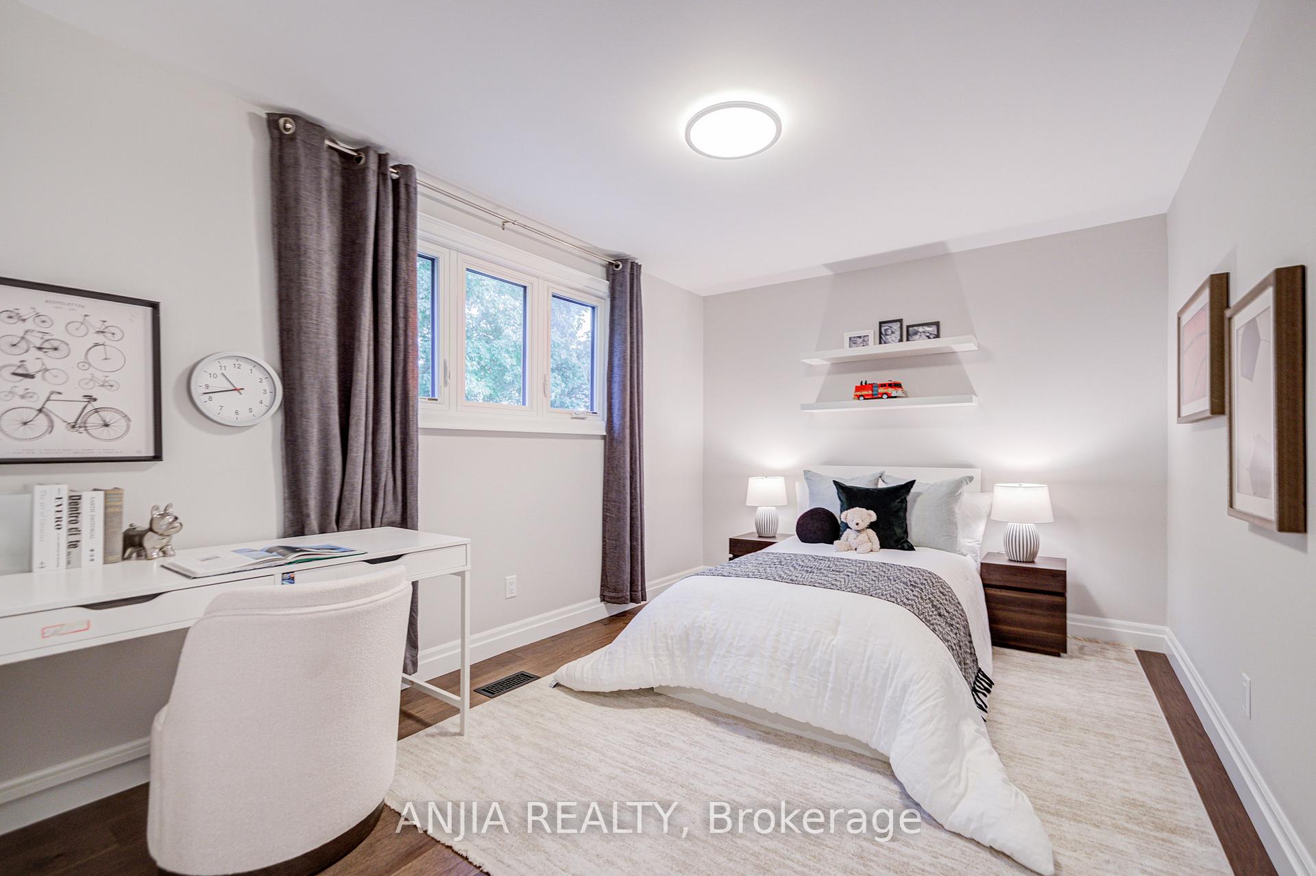 Photo 31 of 31 Holm Crescent, Markham, Aileen-Willowbrook — HOMEH