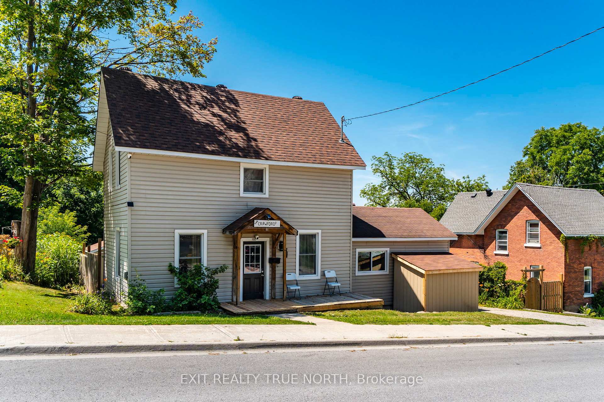Front of 192 Manly Street