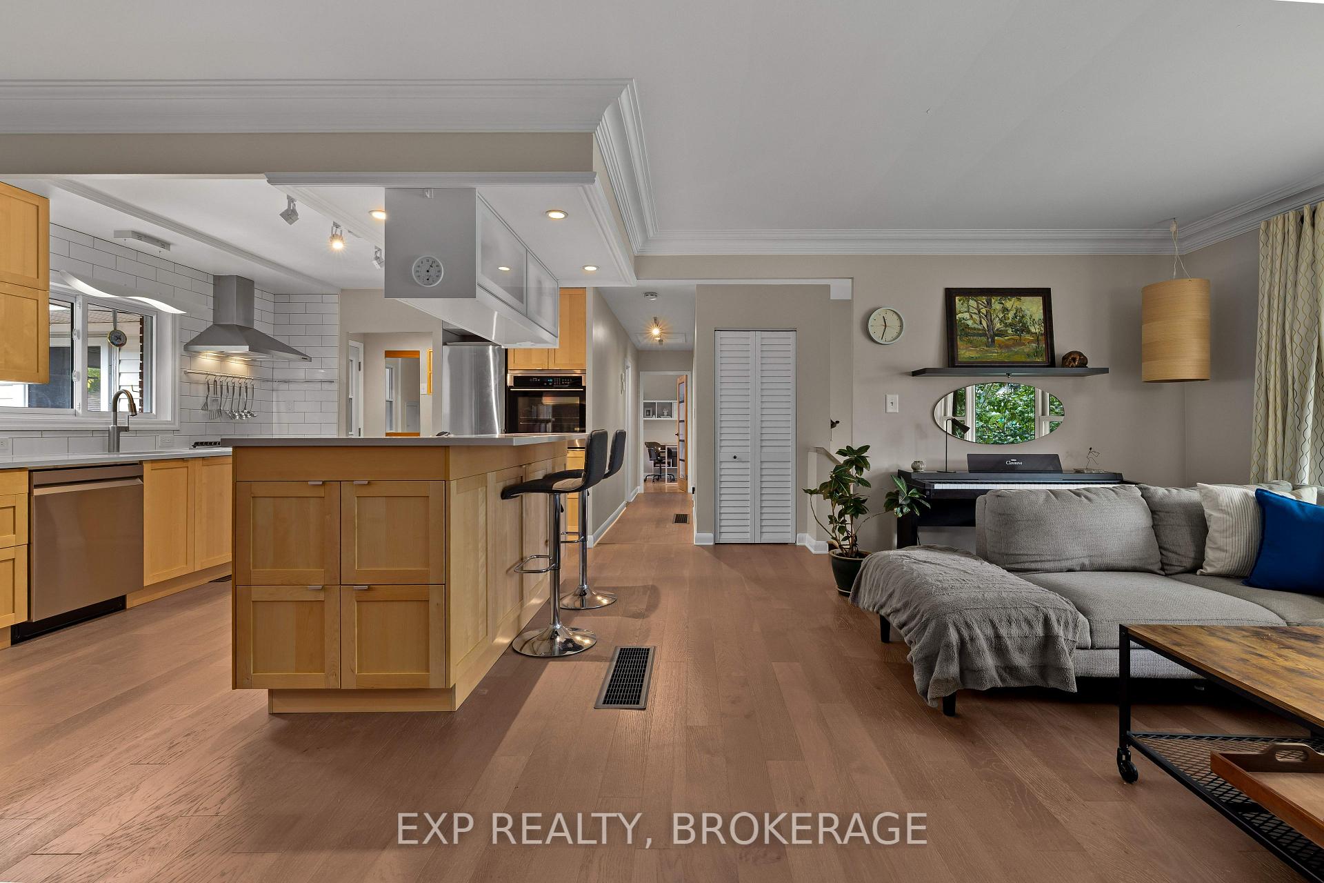 Photo 6 of 57 Lakeview Avenue, Kingston, City Southwest — HOMEH