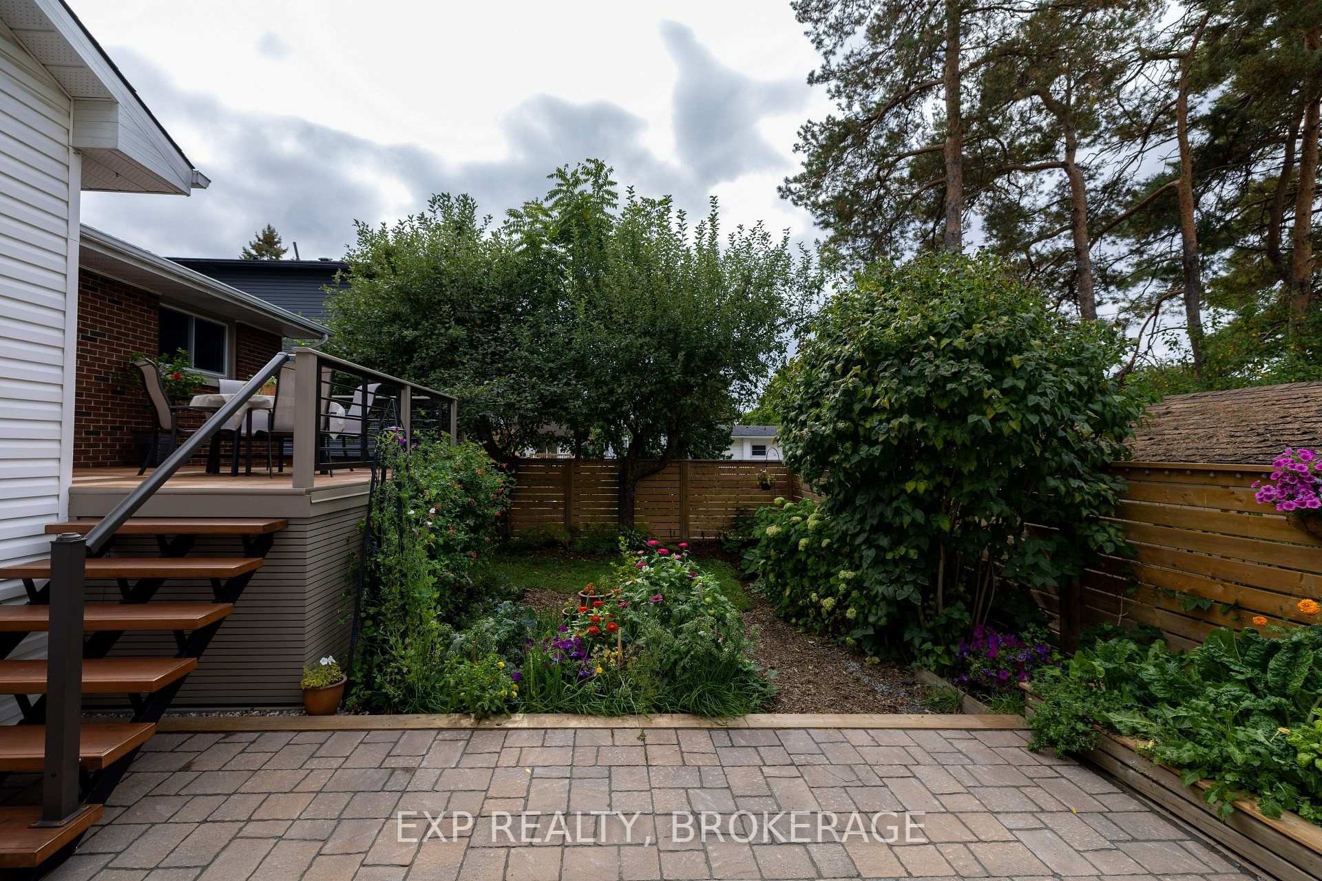 Photo 37 of 57 Lakeview Avenue, Kingston, City Southwest — HOMEH