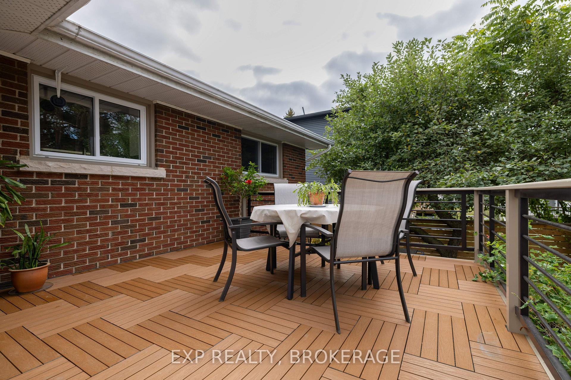 Photo 44 of 57 Lakeview Avenue, Kingston, City Southwest — HOMEH