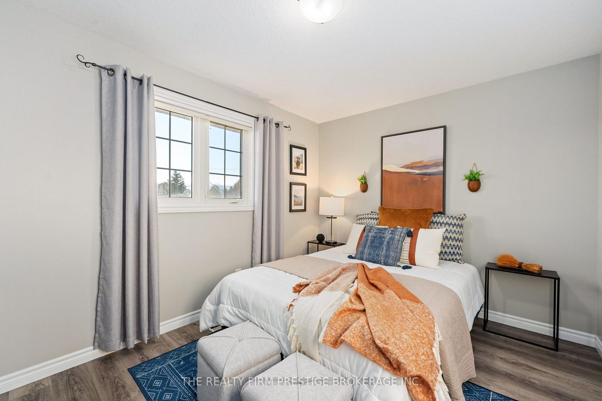 Photo 26 of 132 Martin Road, Middlesex Centre, Delaware Town — HOMEH