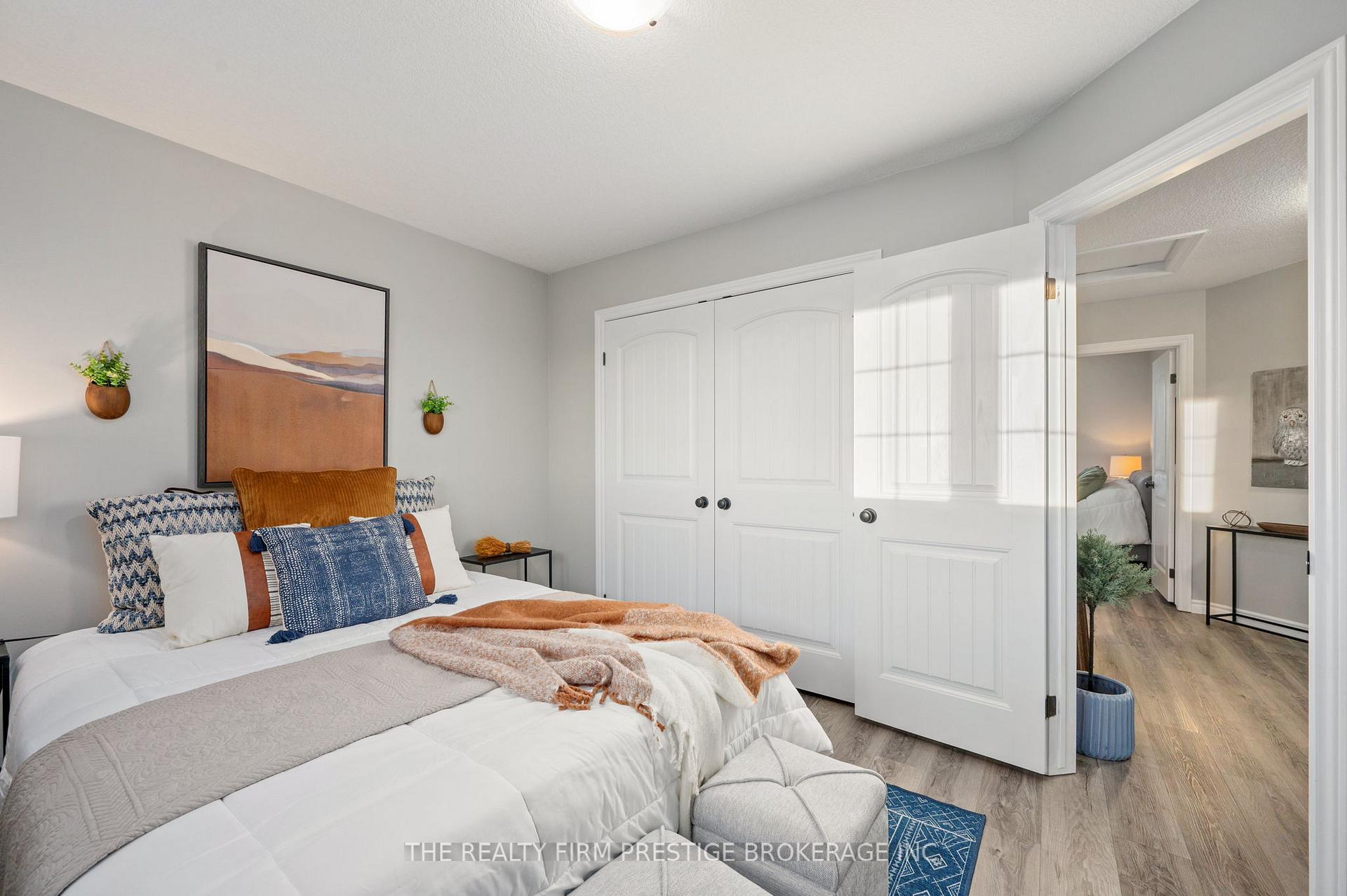 Photo 27 of 132 Martin Road, Middlesex Centre, Delaware Town — HOMEH