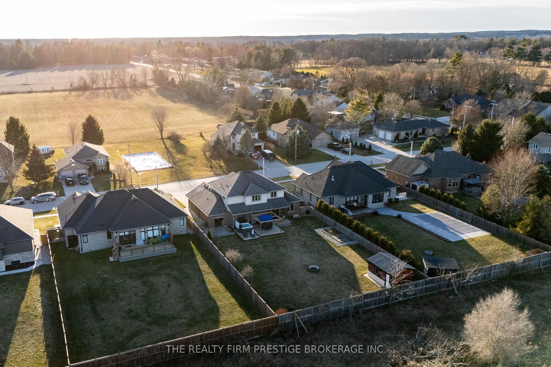 Photo 39 of 132 Martin Road, Middlesex Centre, Delaware Town — HOMEH