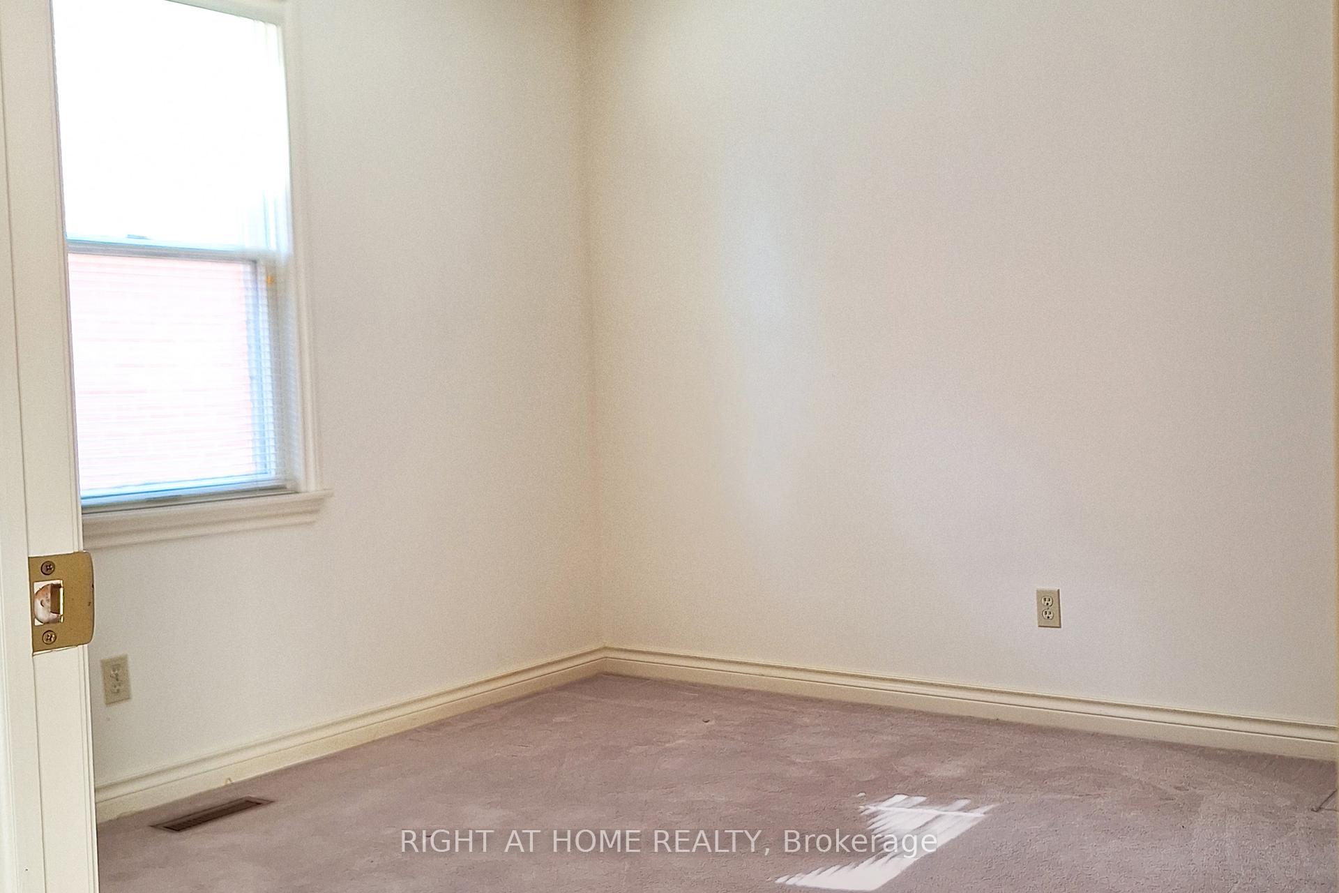 Photo 31 of 10 Millstone Court, Markham, Unionville — HOMEH