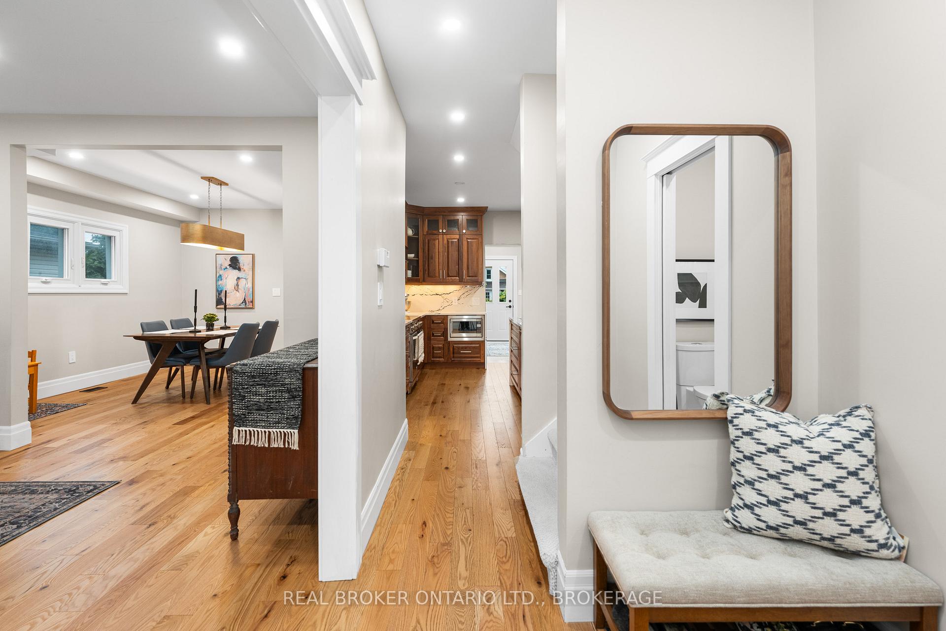 Photo 4 of 52 Dundas Street, Kingston, Central City East — HOMEH