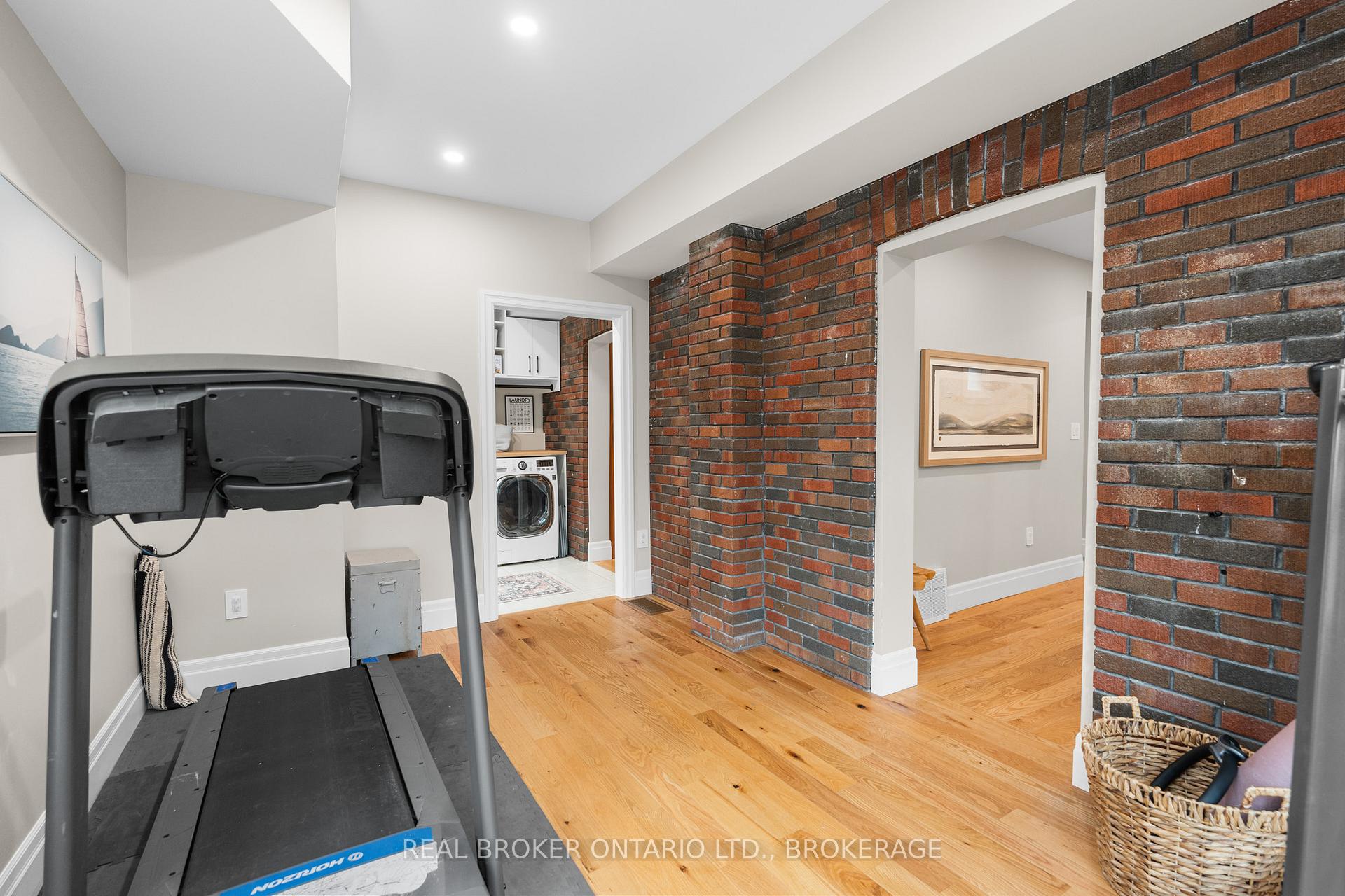 Photo 11 of 52 Dundas Street, Kingston, Central City East — HOMEH