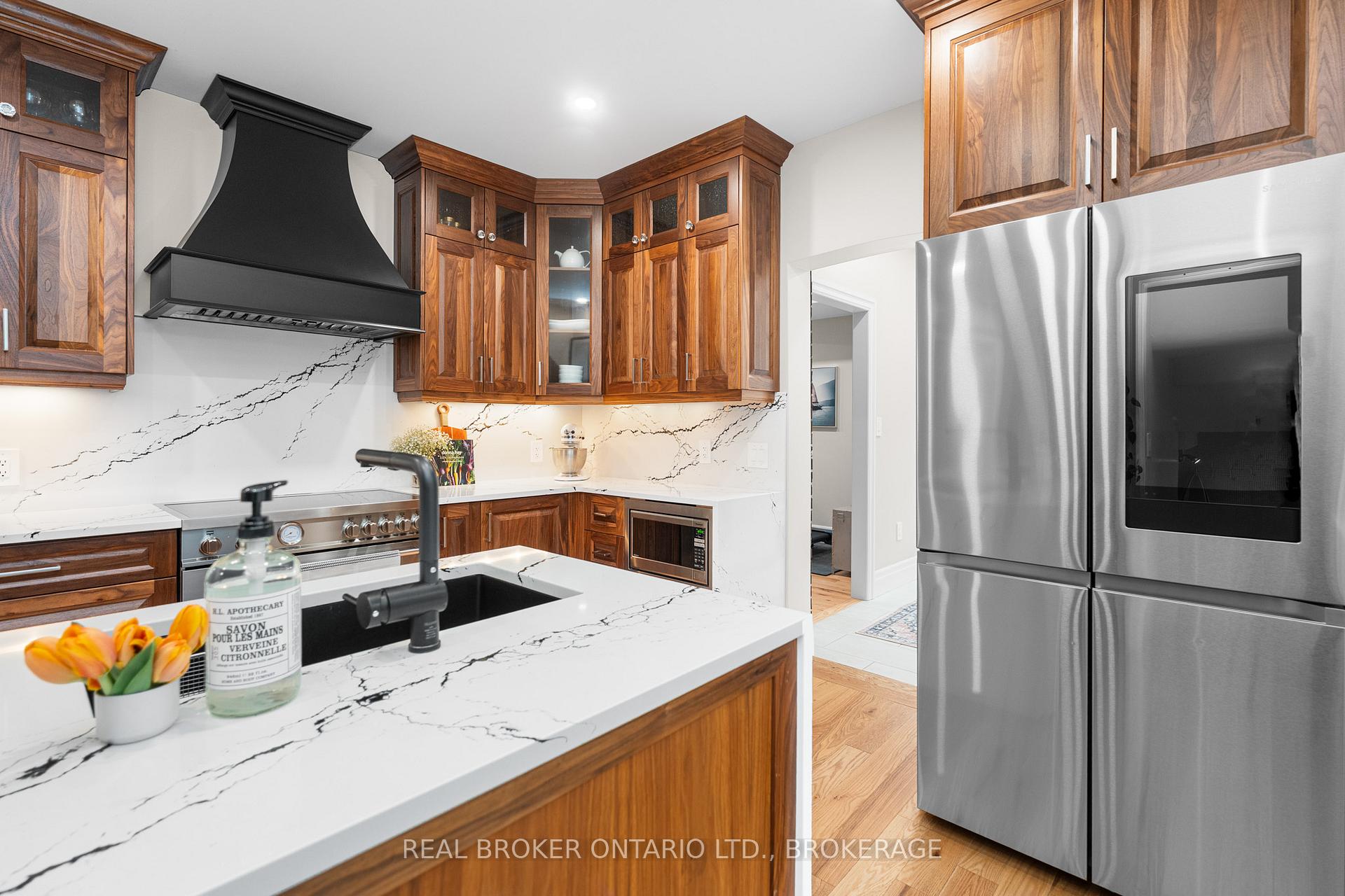 Photo 16 of 52 Dundas Street, Kingston, Central City East — HOMEH