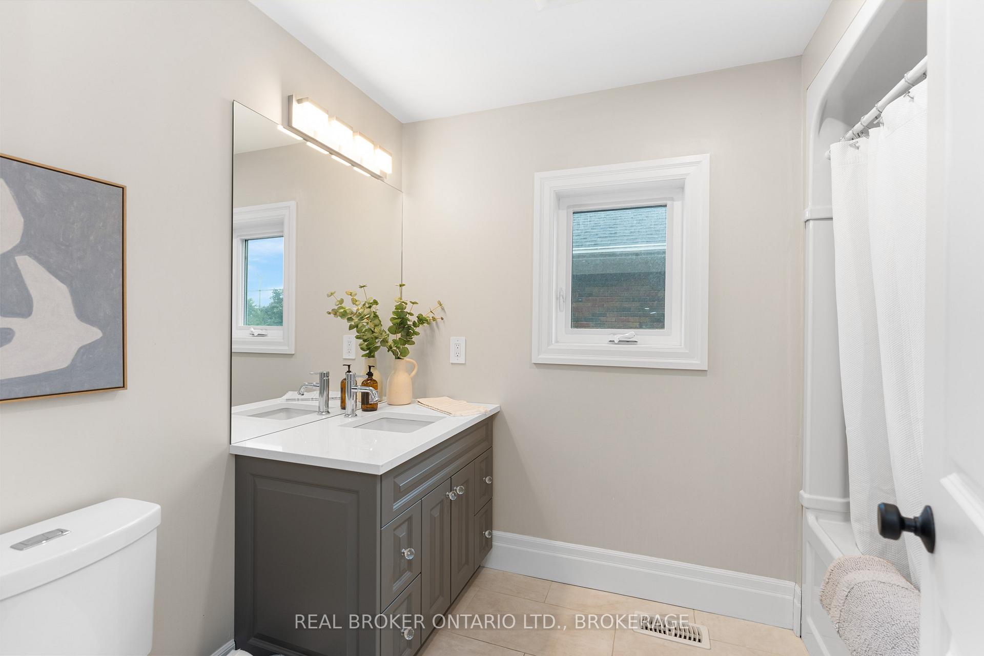 Photo 30 of 52 Dundas Street, Kingston, Central City East — HOMEH