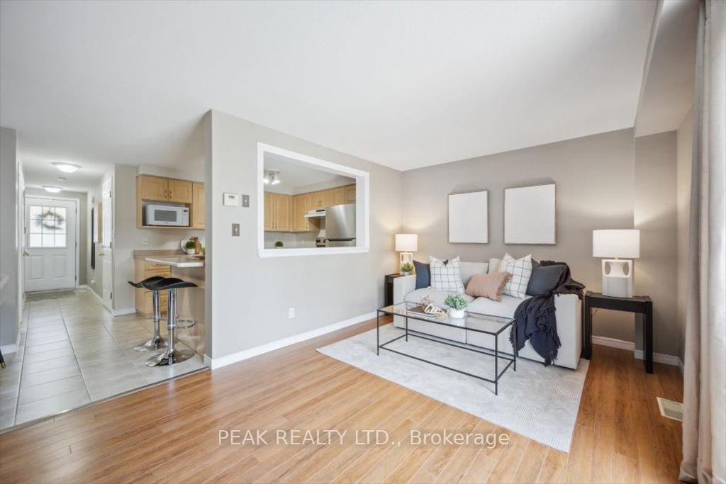 Photo 18 of 88 Foxglove Crescent, Kitchener — HOMEH
