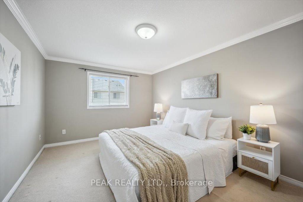 Photo 22 of 88 Foxglove Crescent, Kitchener — HOMEH
