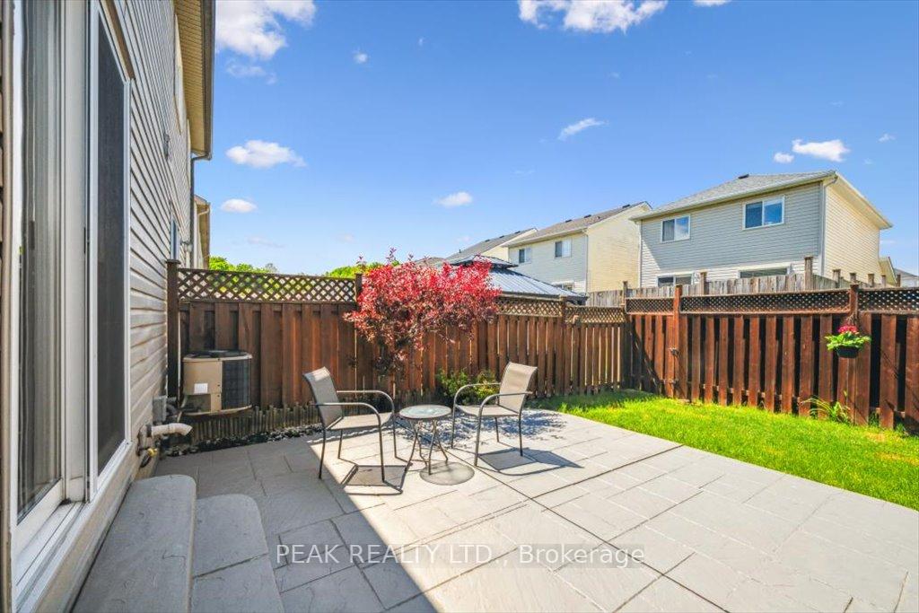 Photo 36 of 88 Foxglove Crescent, Kitchener — HOMEH