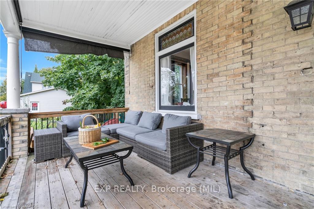 Photo 4 of 3 Clarke Street S, Minto — HOMEH