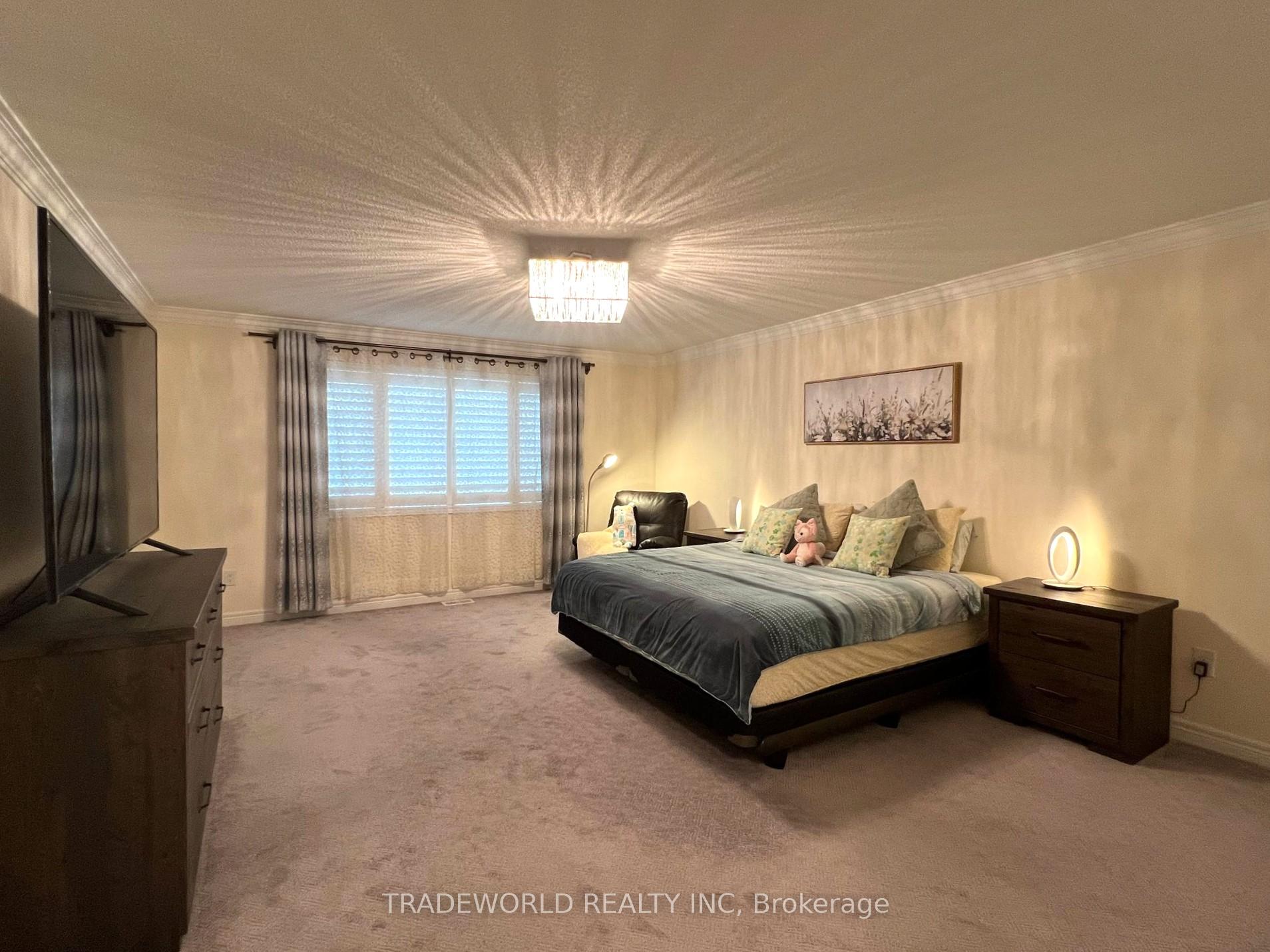 Photo 10 of 73 Glengordon Crescent, Markham, Devil's Elbow — HOMEH