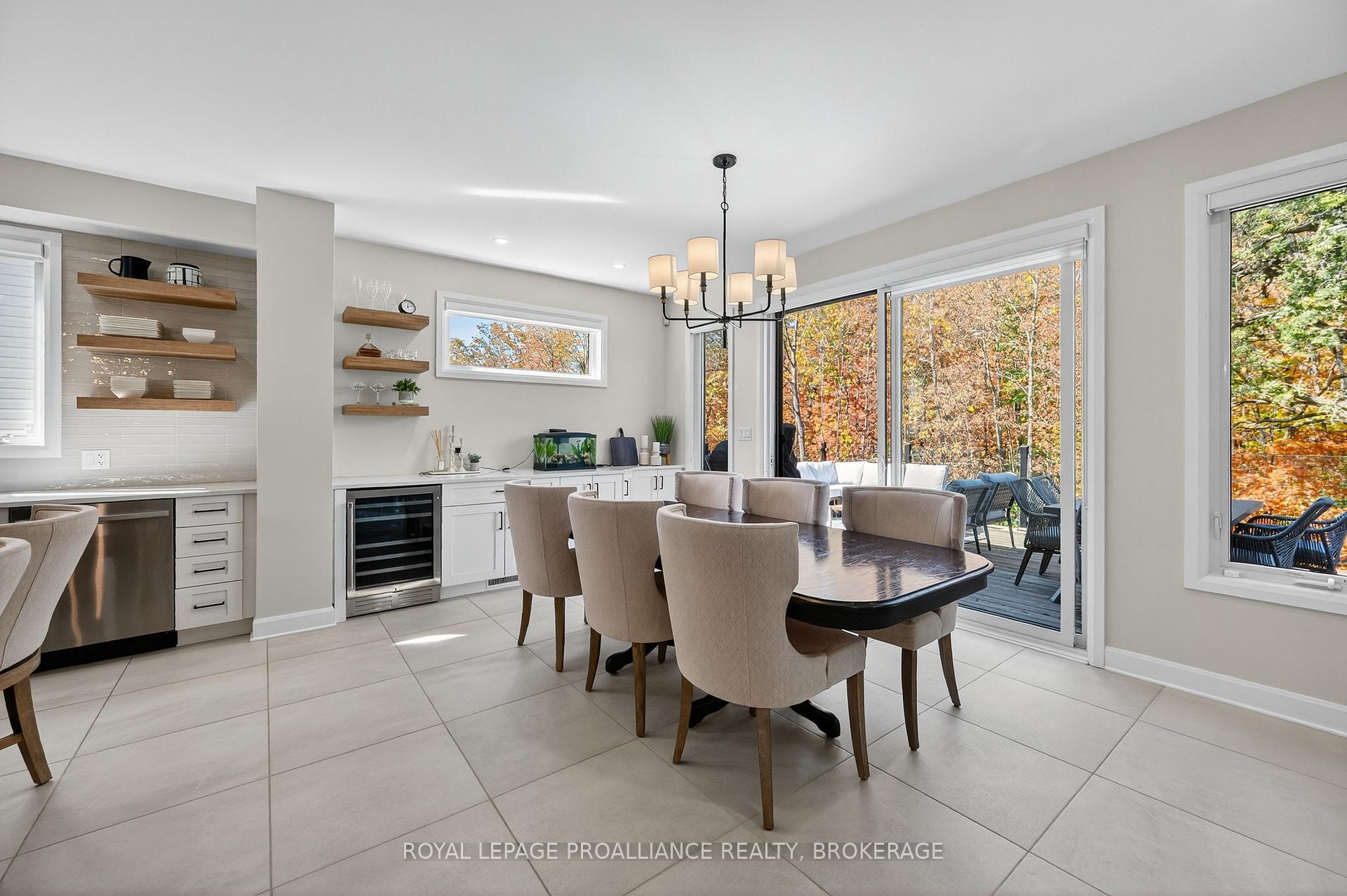 Photo 11 of 756 Riverview Way, Kingston, Kingston East (Incl Barret Crt) — HOMEH