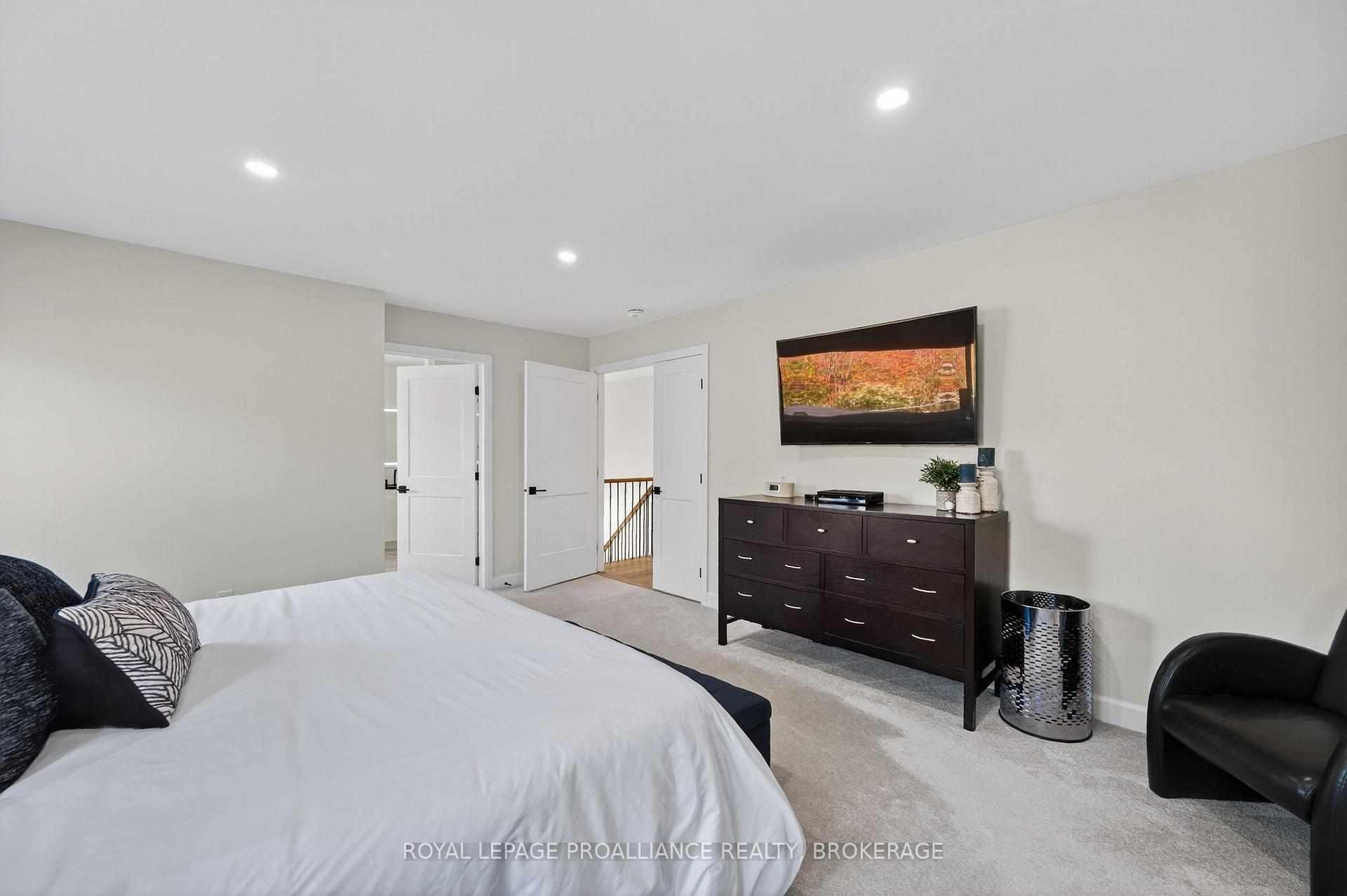 Photo 23 of 756 Riverview Way, Kingston, Kingston East (Incl Barret Crt) — HOMEH