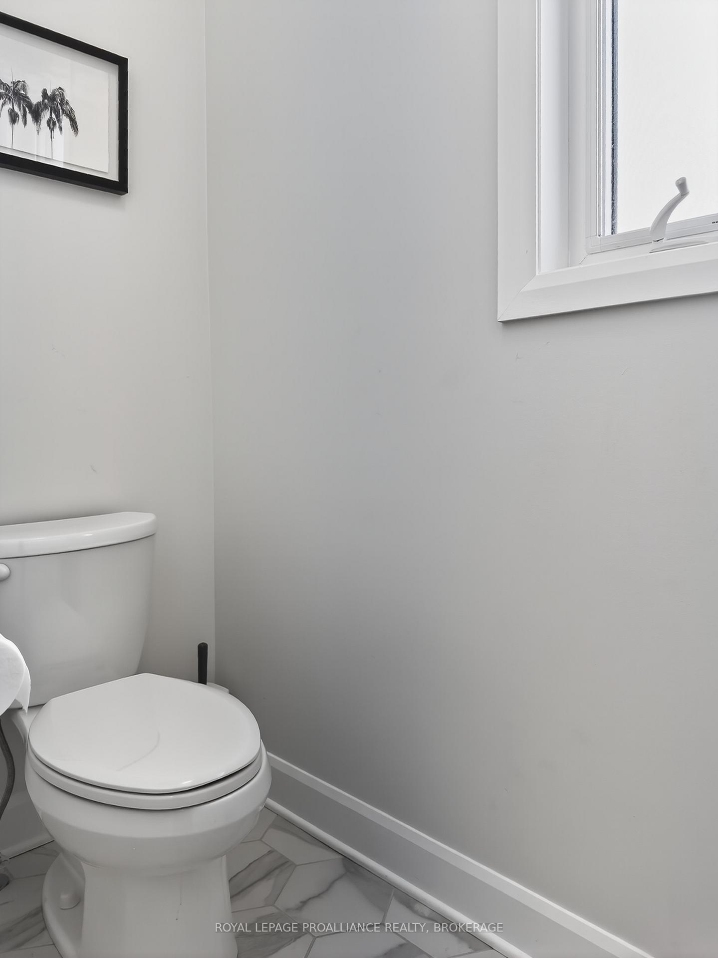 Photo 25 of 756 Riverview Way, Kingston, Kingston East (Incl Barret Crt) — HOMEH