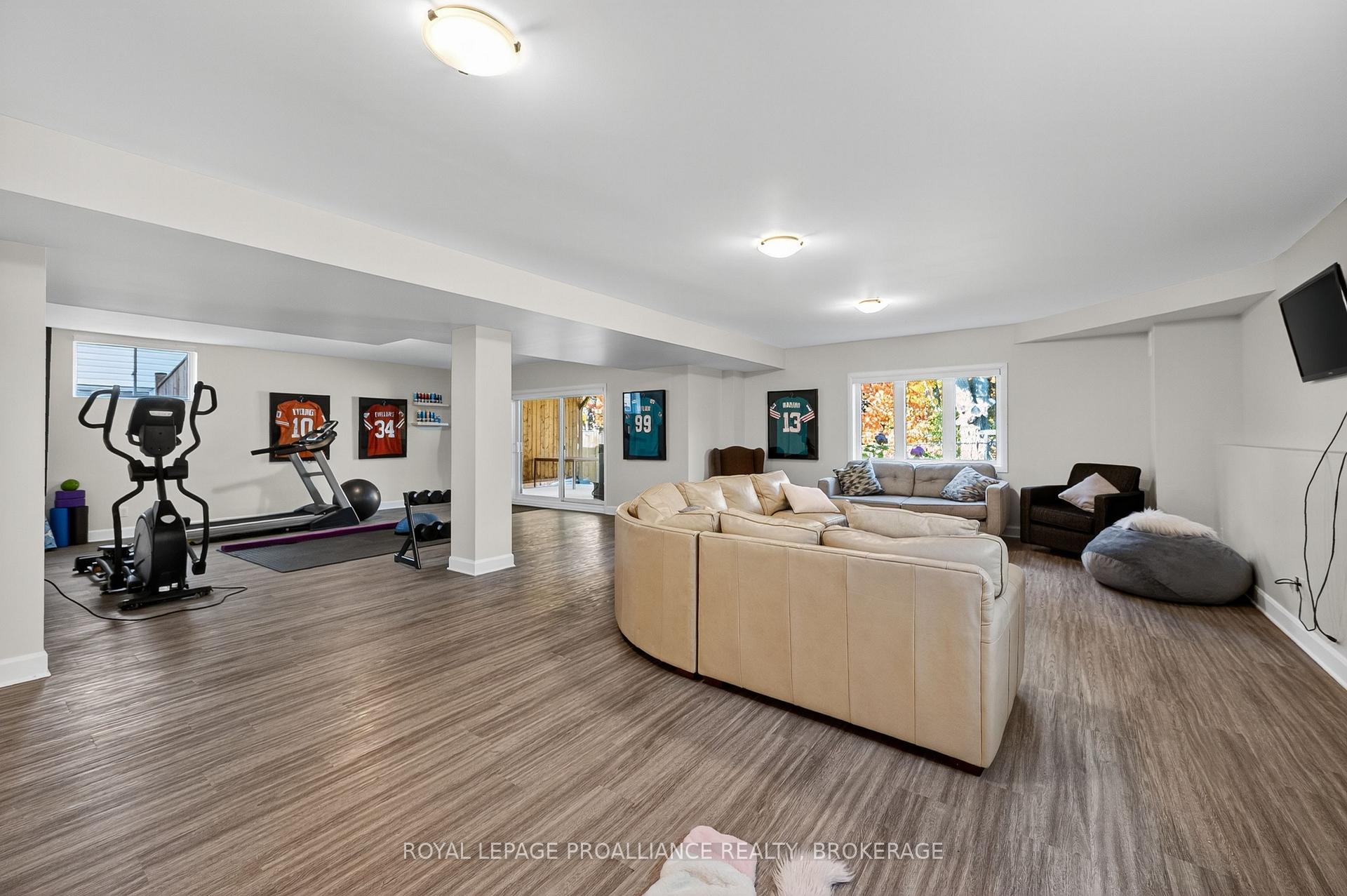 Photo 38 of 756 Riverview Way, Kingston, Kingston East (Incl Barret Crt) — HOMEH
