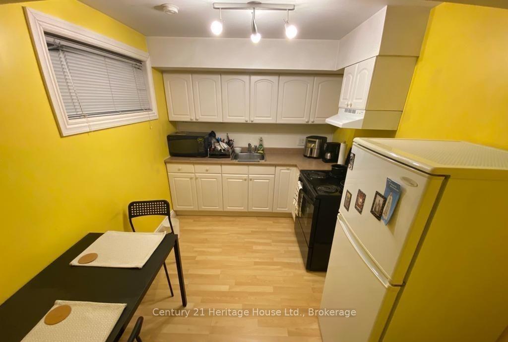 Photo 10 of 165 Margaret Avenue, Kitchener — HOMEH