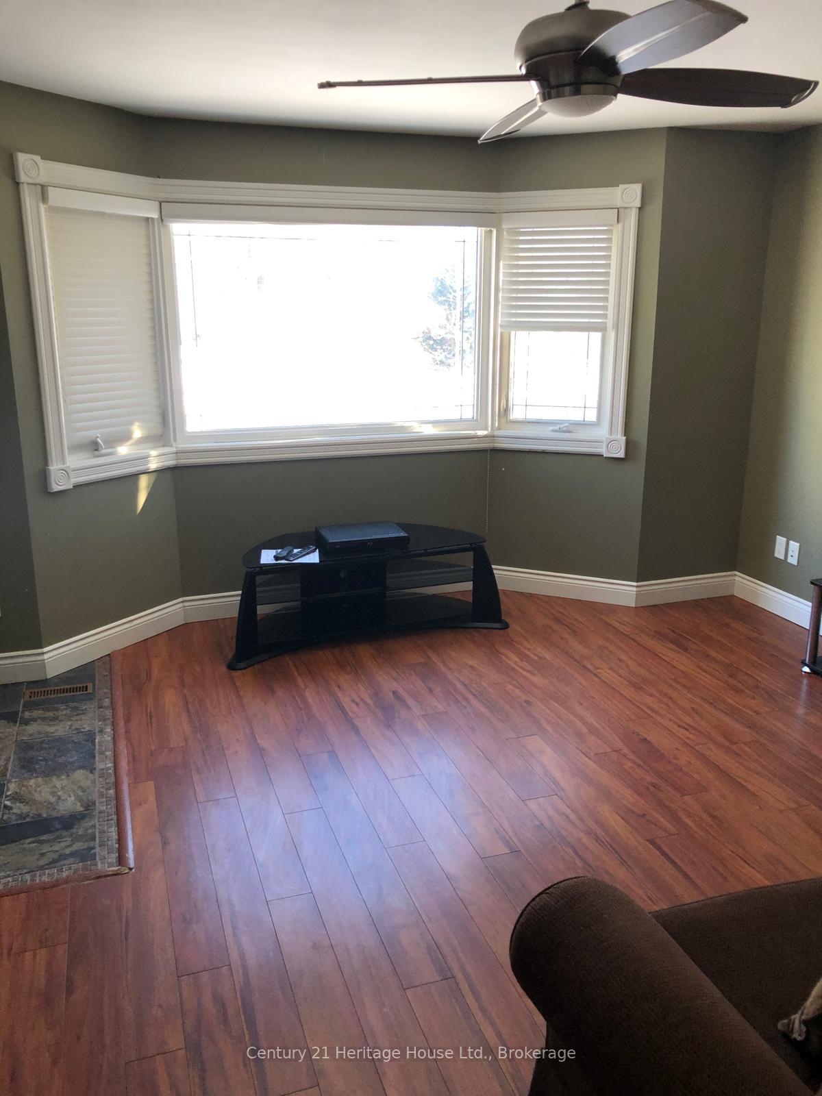 Photo 13 of 165 Margaret Avenue, Kitchener — HOMEH