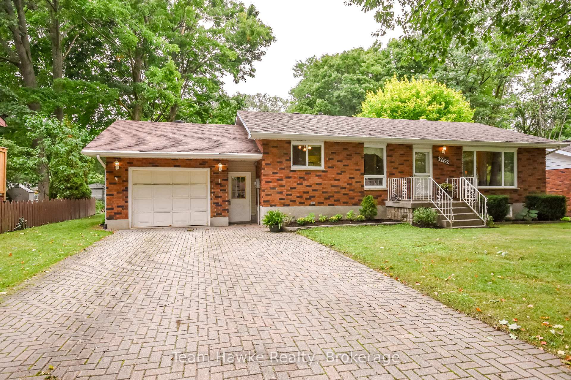 Photo 2 of 1262 Everton Road, Midland — HOMEH