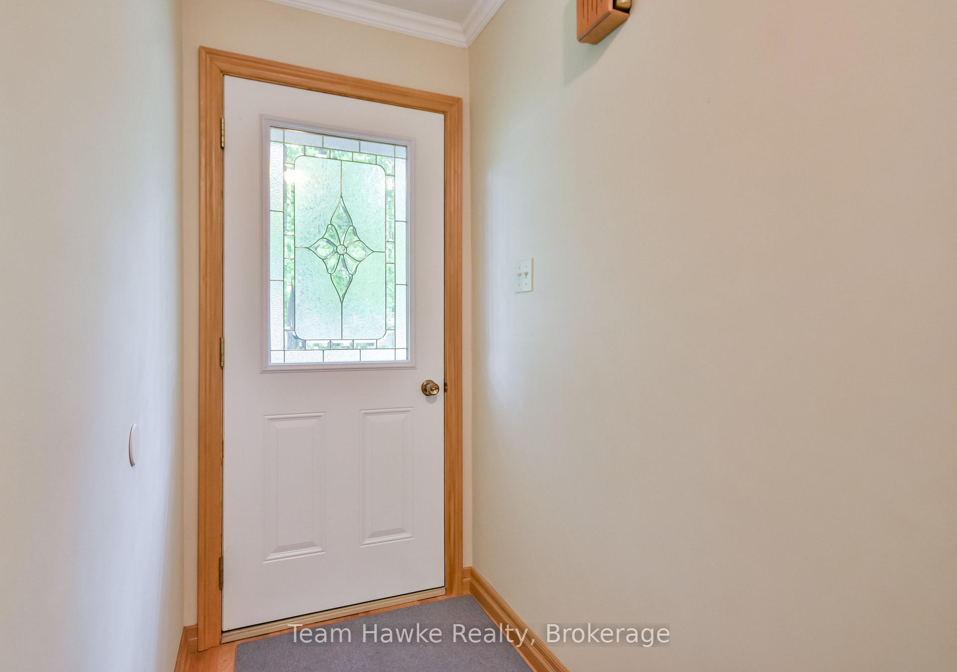 Photo 5 of 1262 Everton Road, Midland — HOMEH