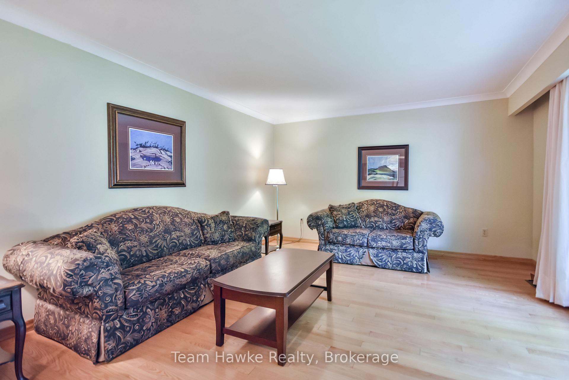 Photo 18 of 1262 Everton Road, Midland — HOMEH