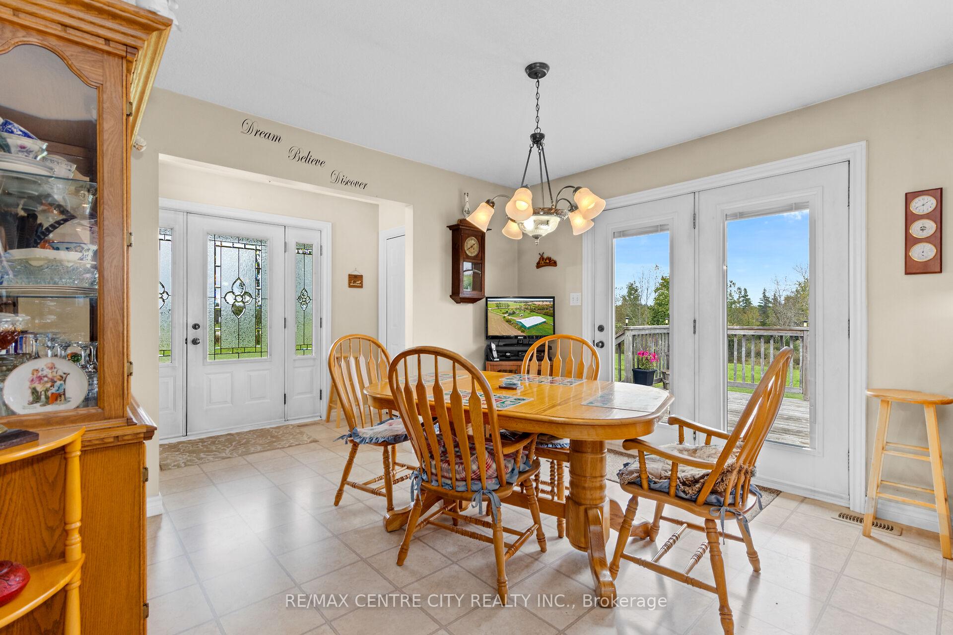 Photo 9 of 5481 Wellington 2 Road, Minto — HOMEH