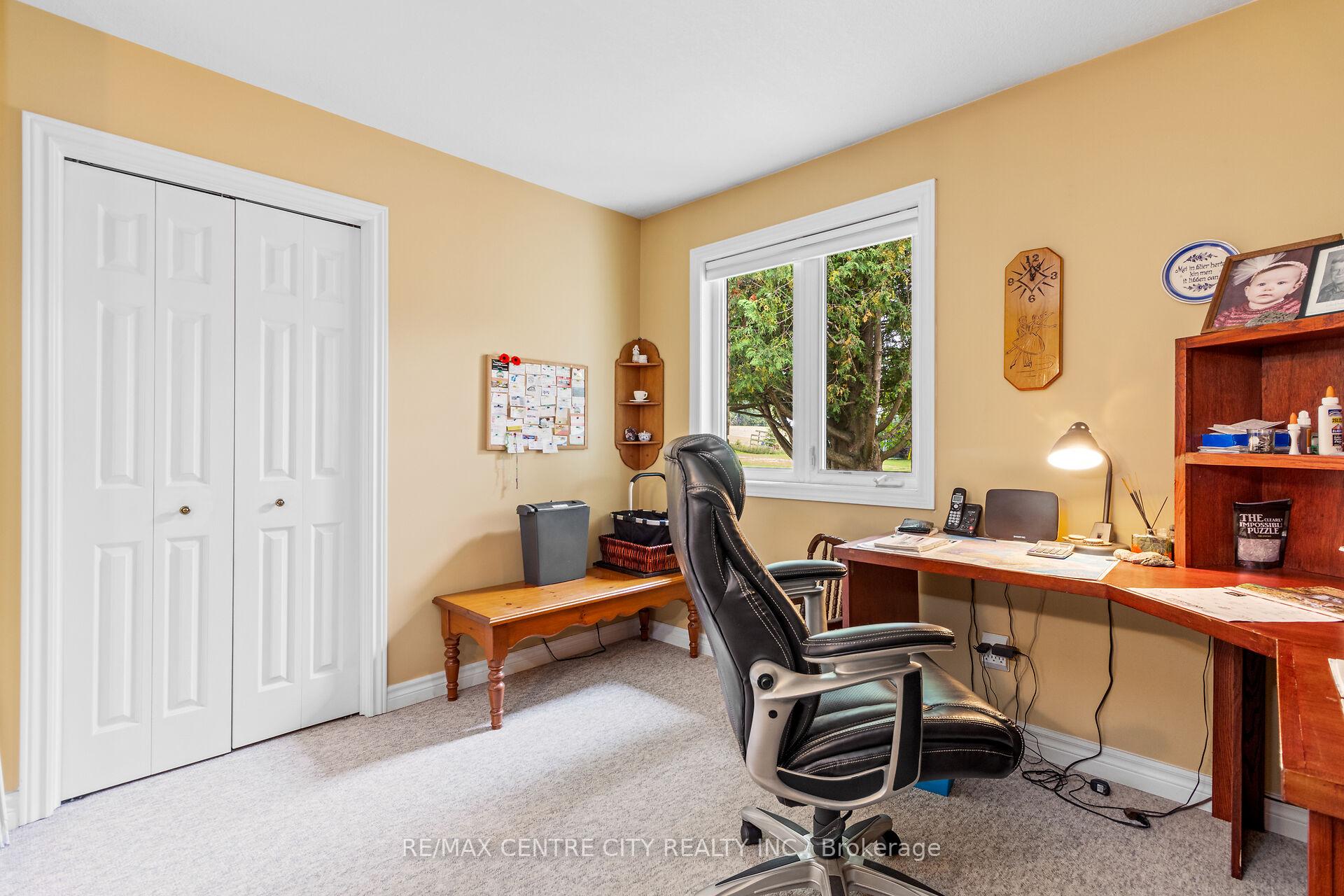 Photo 16 of 5481 Wellington 2 Road, Minto — HOMEH
