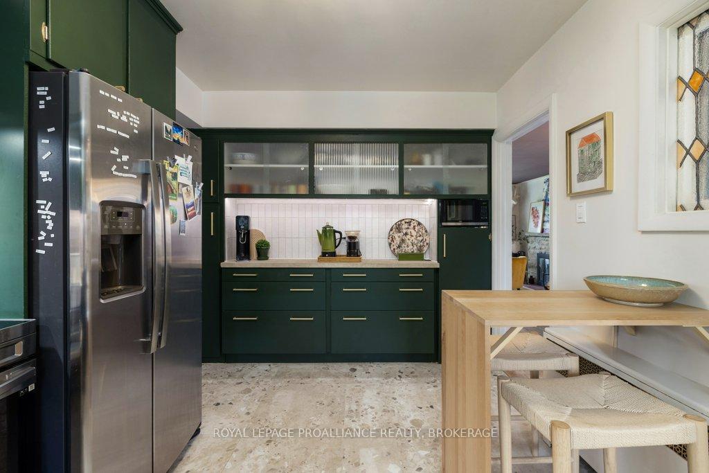 Photo 19 of 209 McMahon Avenue, Kingston, West of Sir John A. Blvd — HOMEH