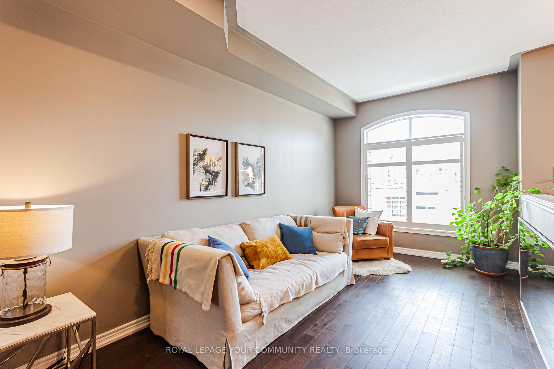 Photo 6 of 37 Gadani Drive, Markham, Greensborough — HOMEH