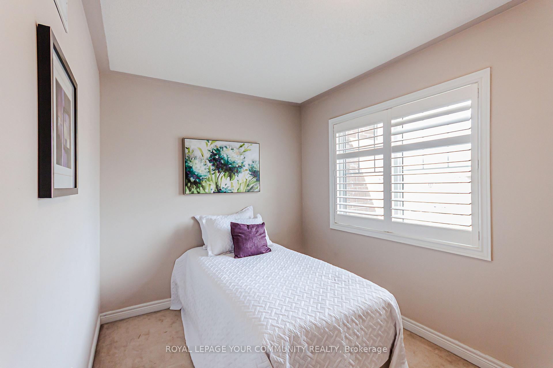 Photo 25 of 37 Gadani Drive, Markham, Greensborough — HOMEH