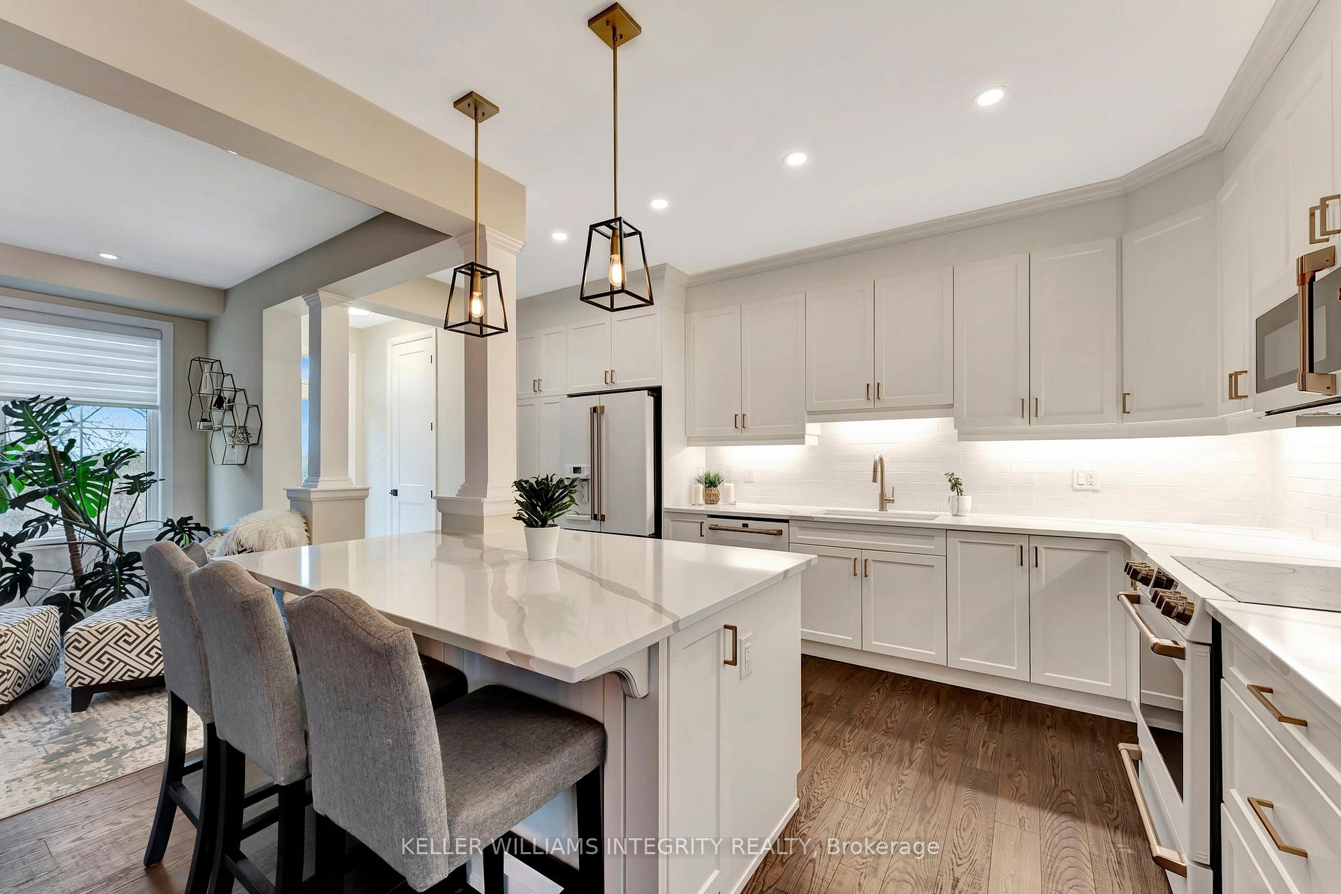 Photo 11 of 65 Baldcypress Way, Ottawa, Kanata - Emerald Meadows/Trailwest — HOMEH