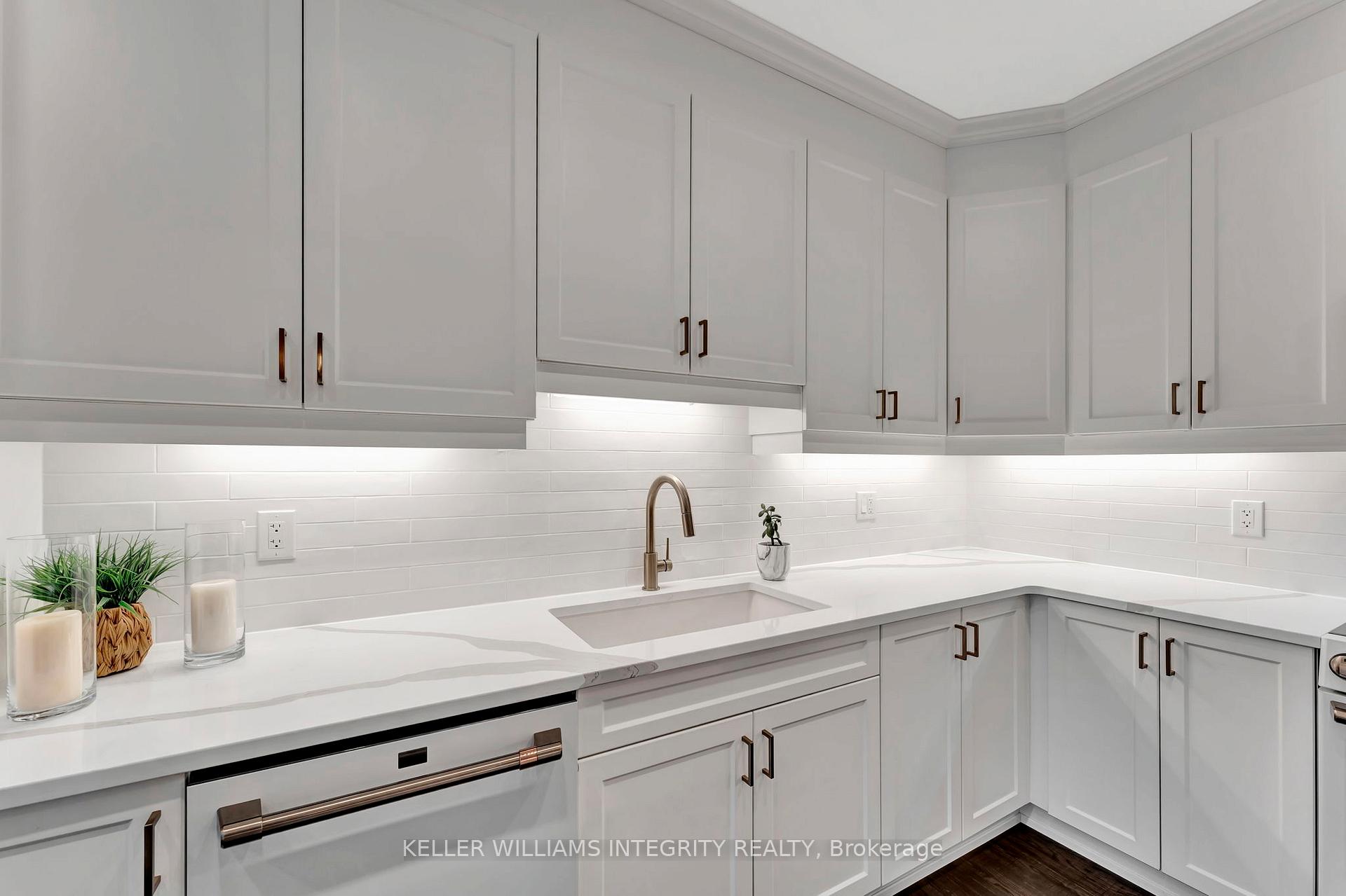 Photo 18 of 65 Baldcypress Way, Ottawa, Kanata - Emerald Meadows/Trailwest — HOMEH