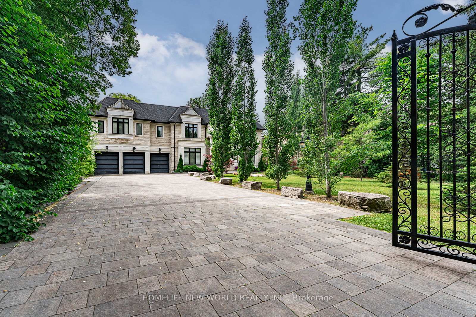 Photo 2 of 79 Elgin Street, Markham, Thornhill — HOMEH