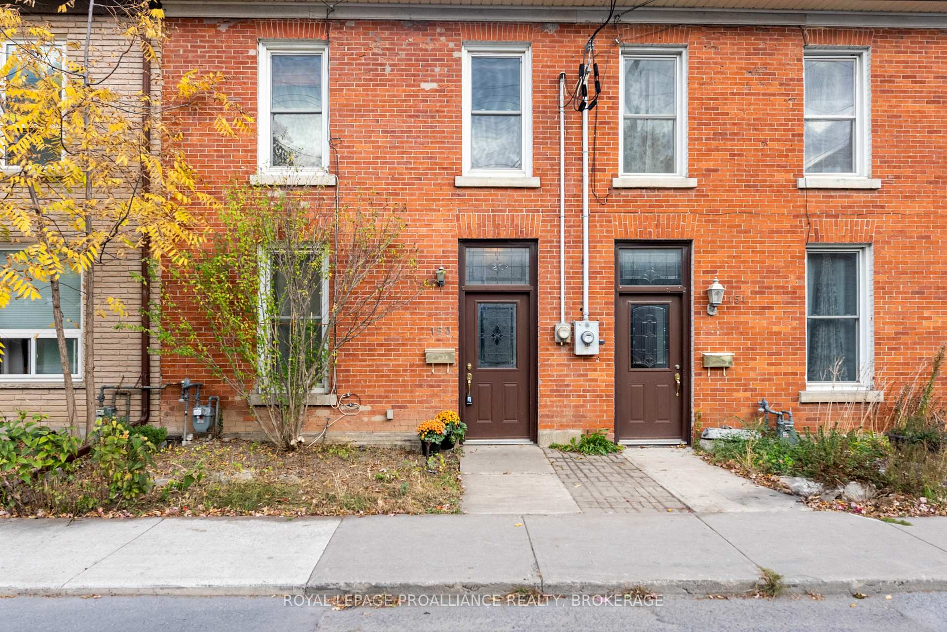 Photo 2 of 153 Montreal Street, Kingston, East of Sir John A. Blvd — HOMEH