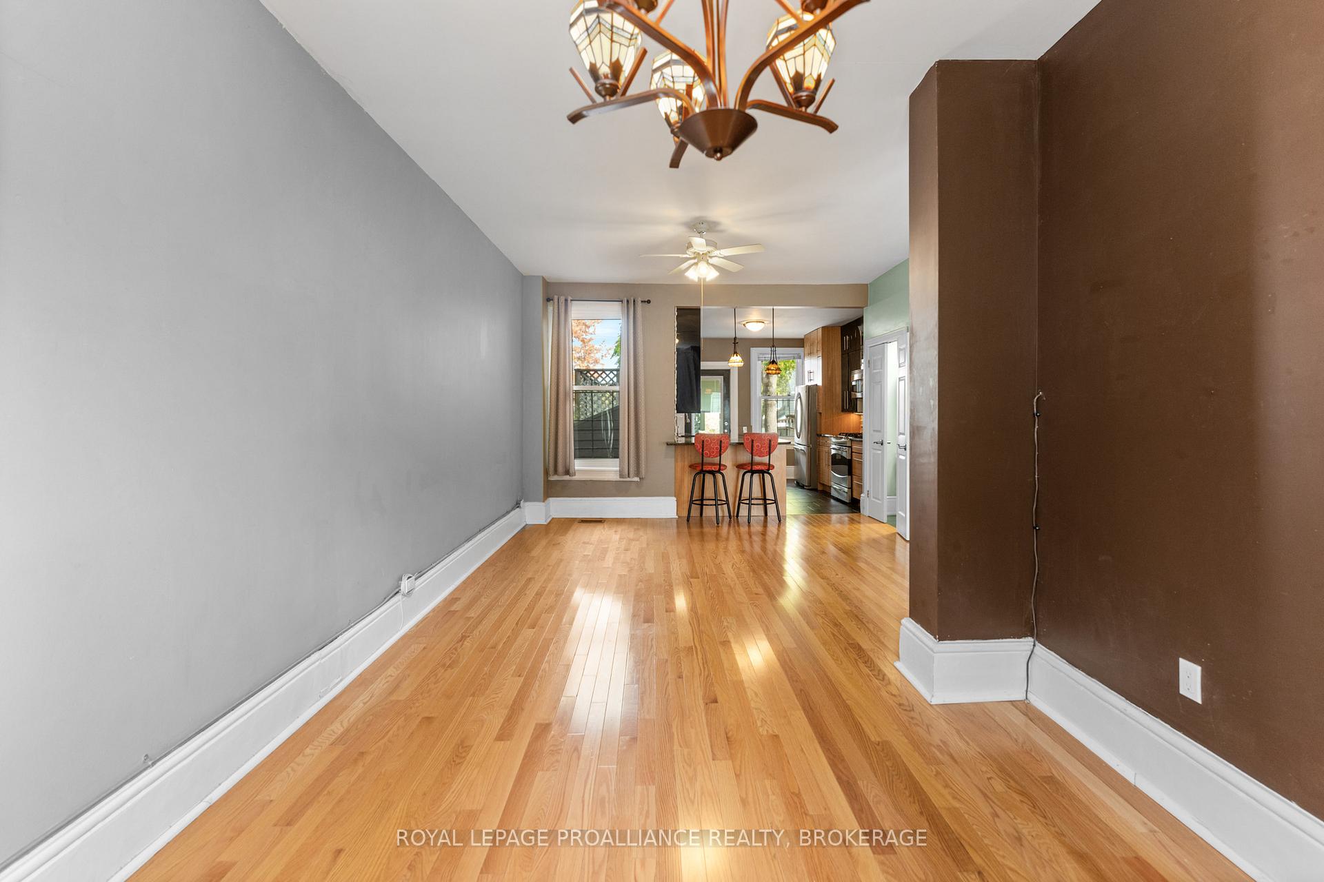 Photo 8 of 153 Montreal Street, Kingston, East of Sir John A. Blvd — HOMEH