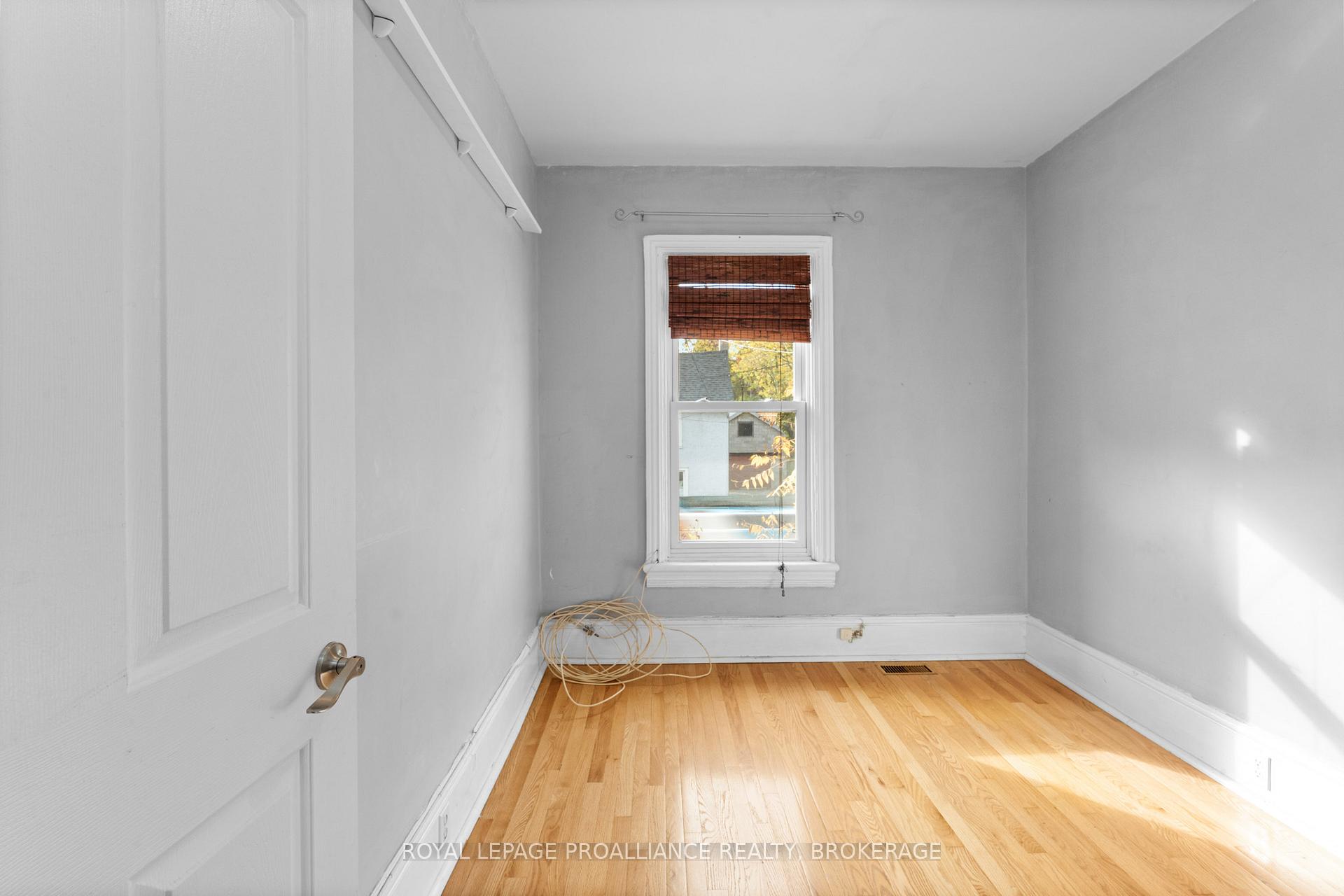 Photo 30 of 153 Montreal Street, Kingston, East of Sir John A. Blvd — HOMEH